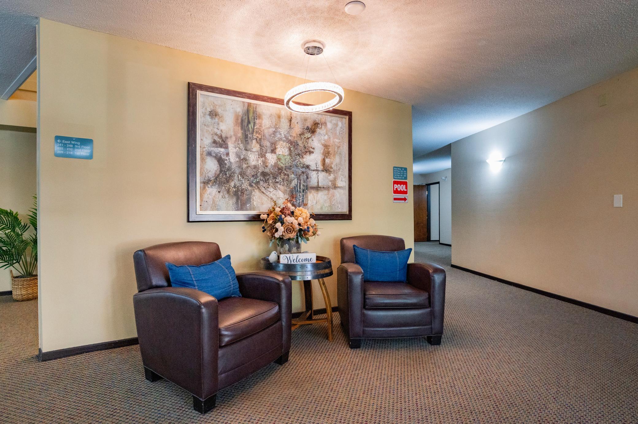 2nd image of 2670 Oxford St N, Saint Paul, MN 55113