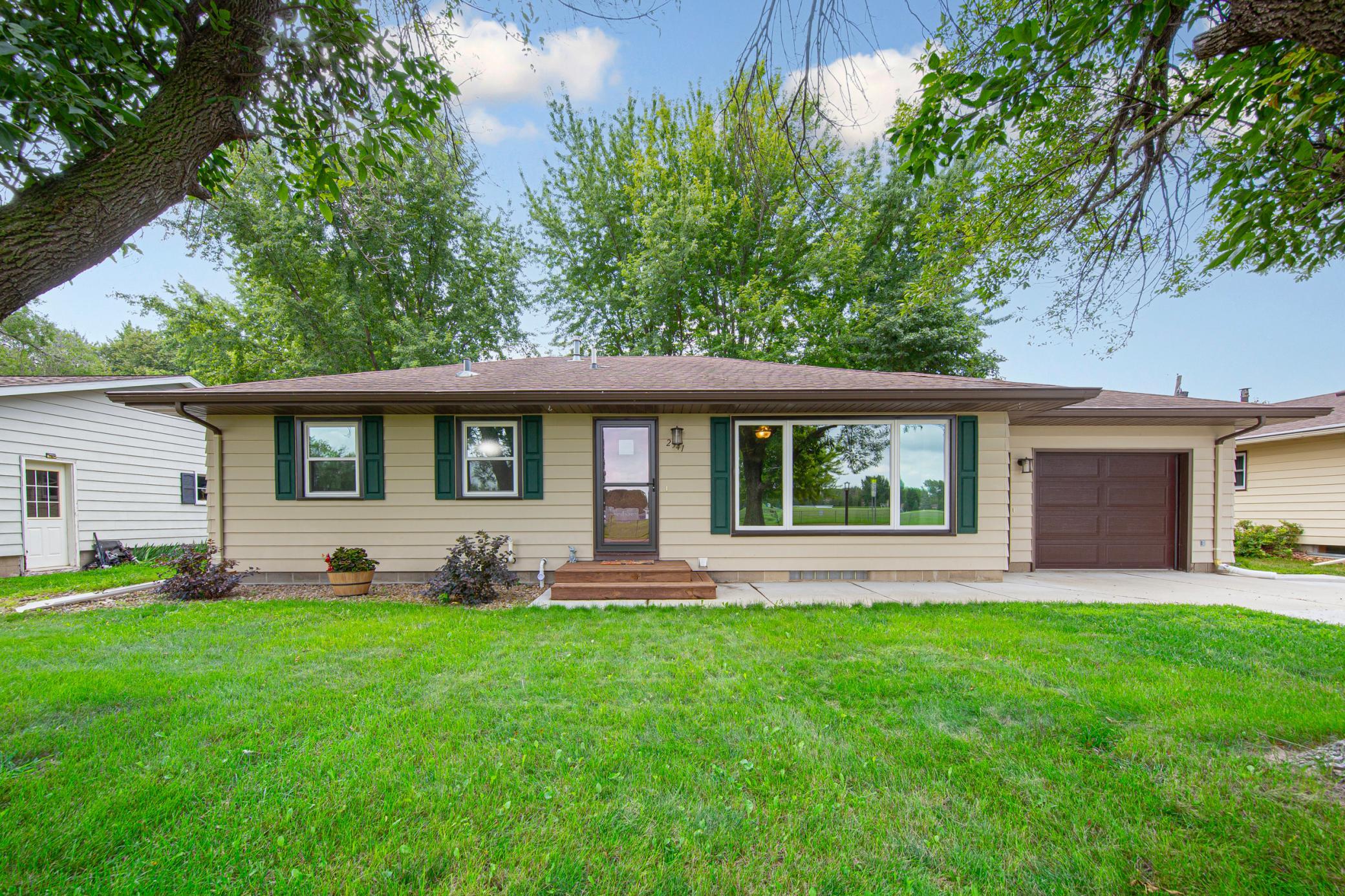 1st image of 2541 E Main St, Mankato, MN 56001 | MLS# 7129760