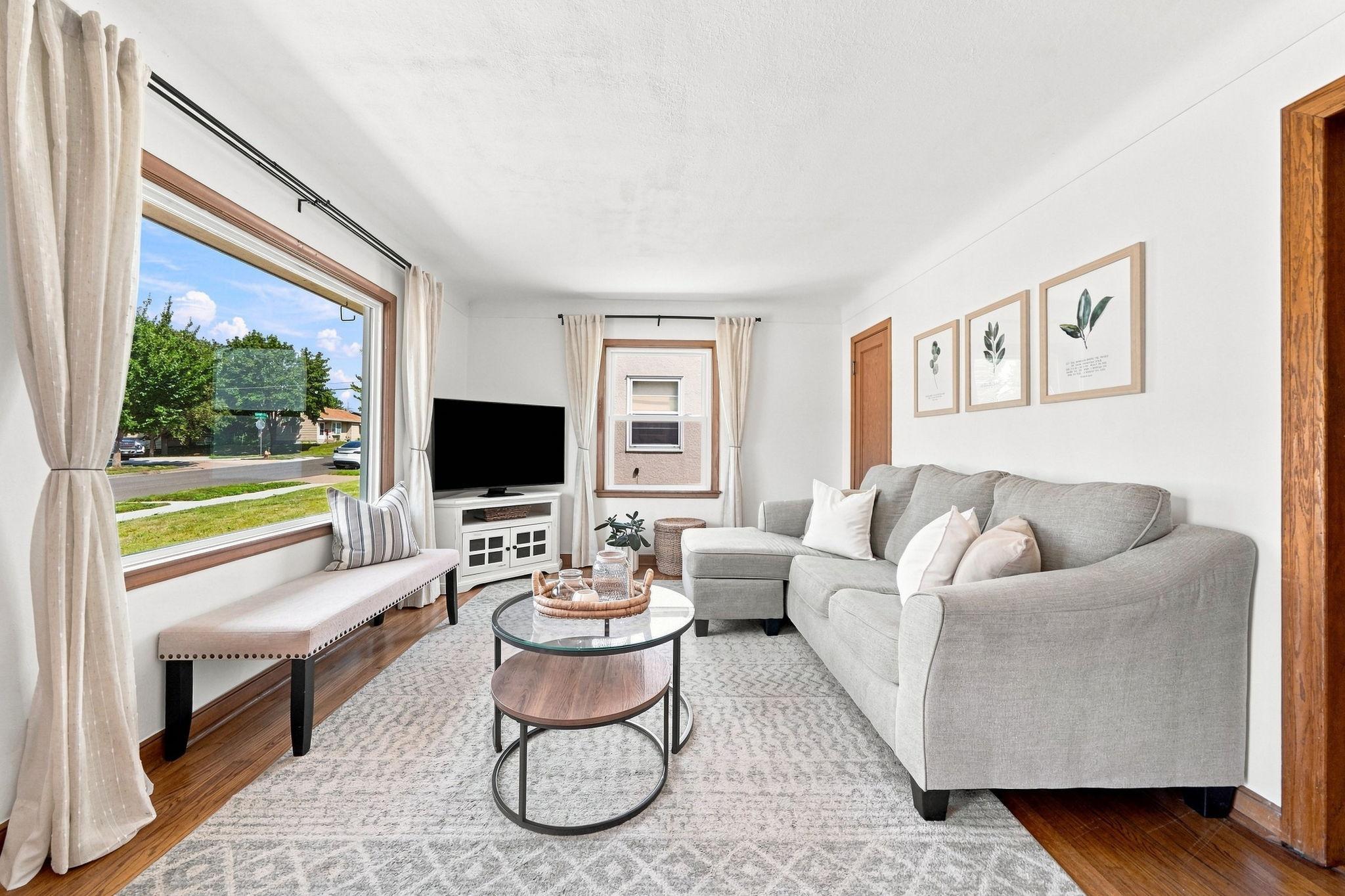 5th image of 2134 4Th St E, Saint Paul, MN 55119 | MLS# 7129770