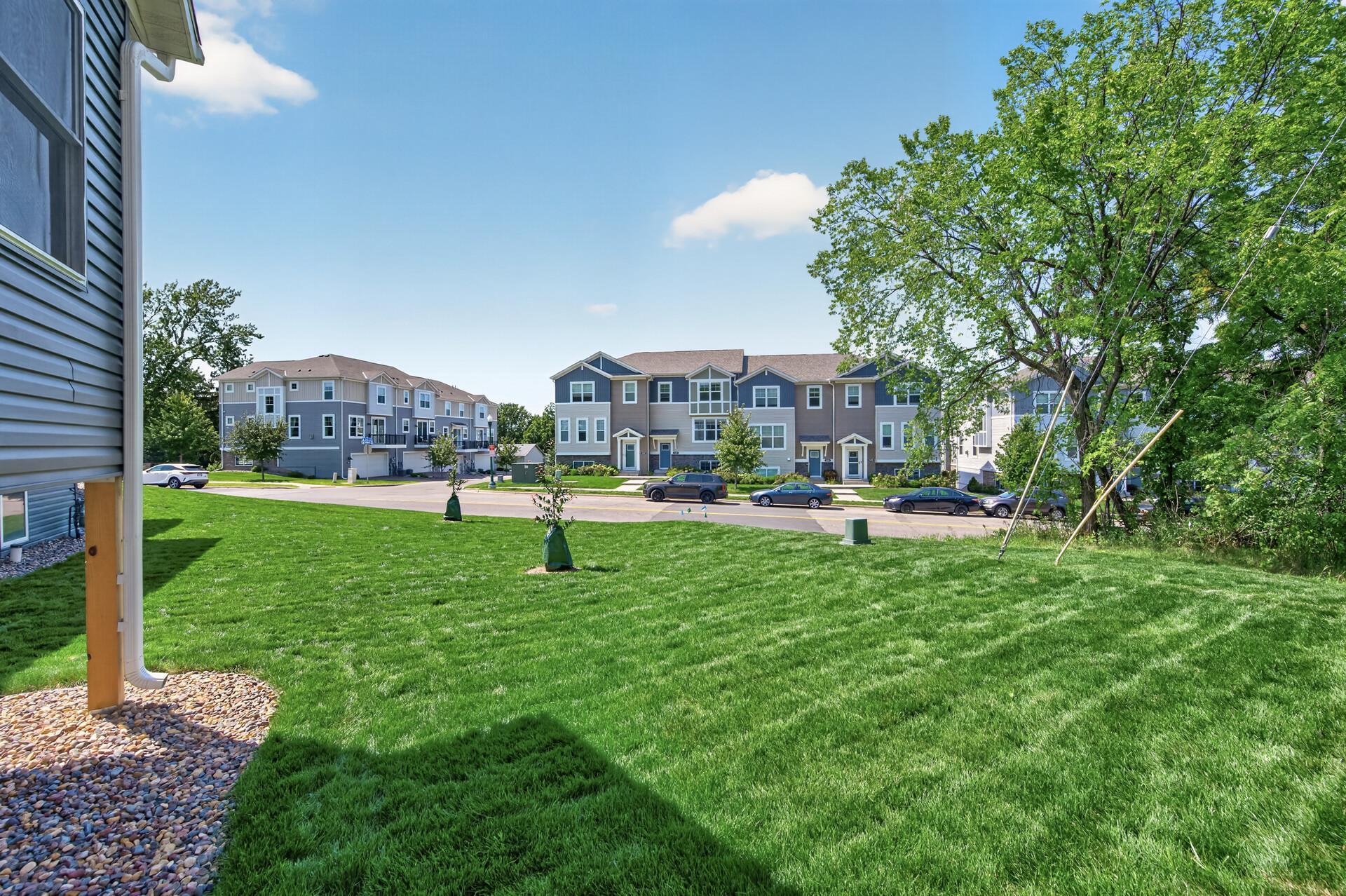 30th image of 2357 7th Ave E, Saint Paul, MN 55109 | MLS# 7129779