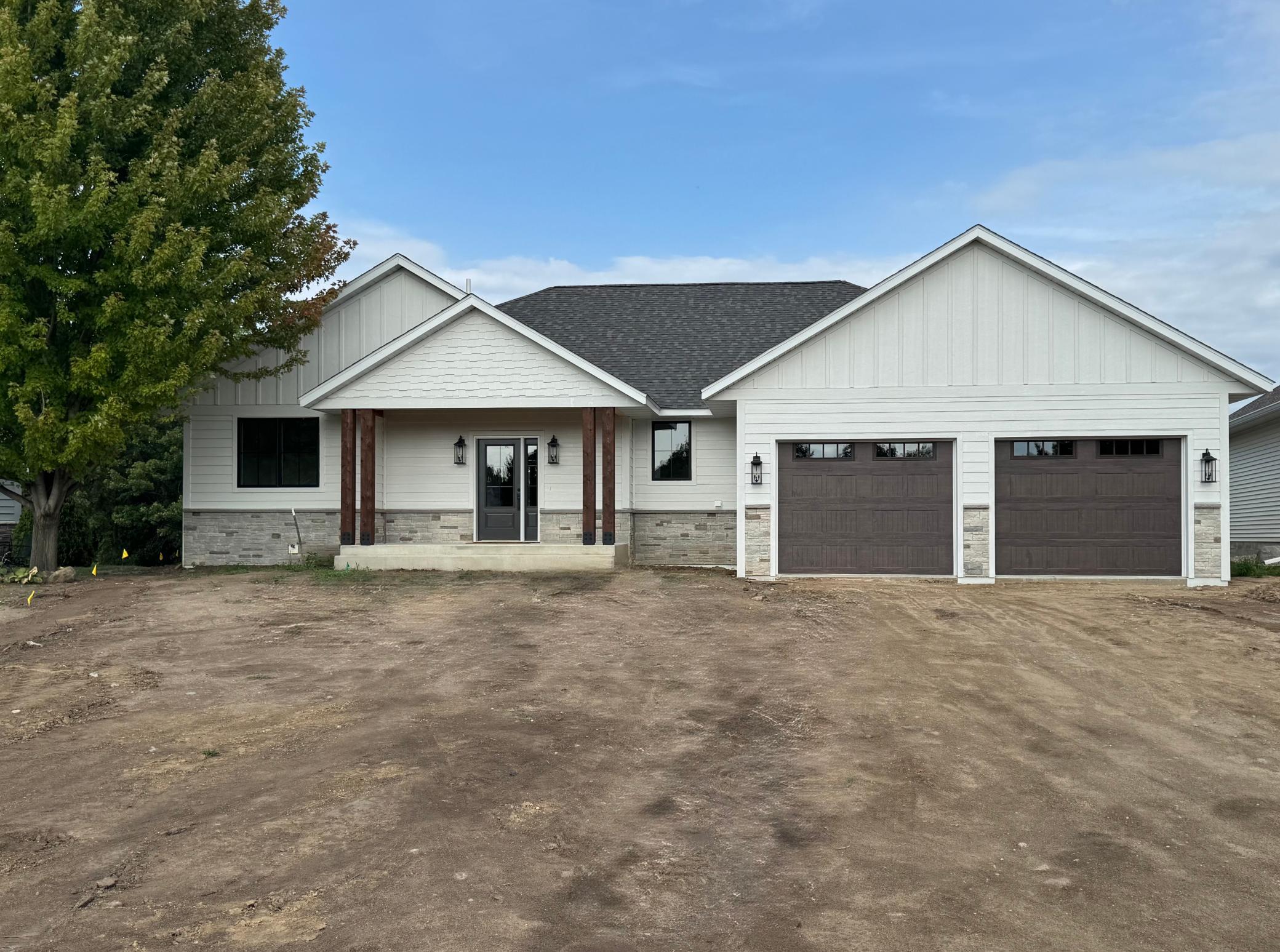 3rd image of 1215 Moor Stone Dr Ne, Alexandria, MN 56308 | MLS# 7129803
