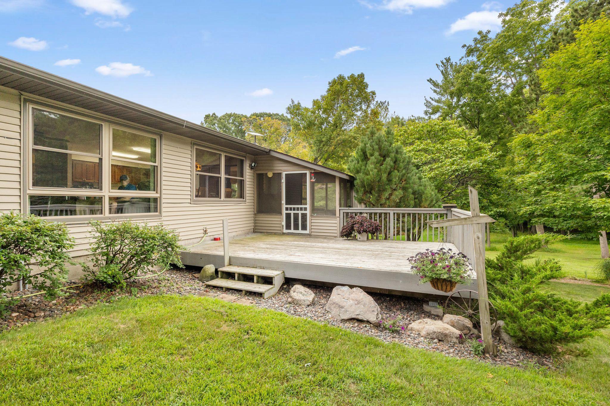 3rd image of 32050 Park Trl, Center City, MN 55012 | MLS# 7129835
