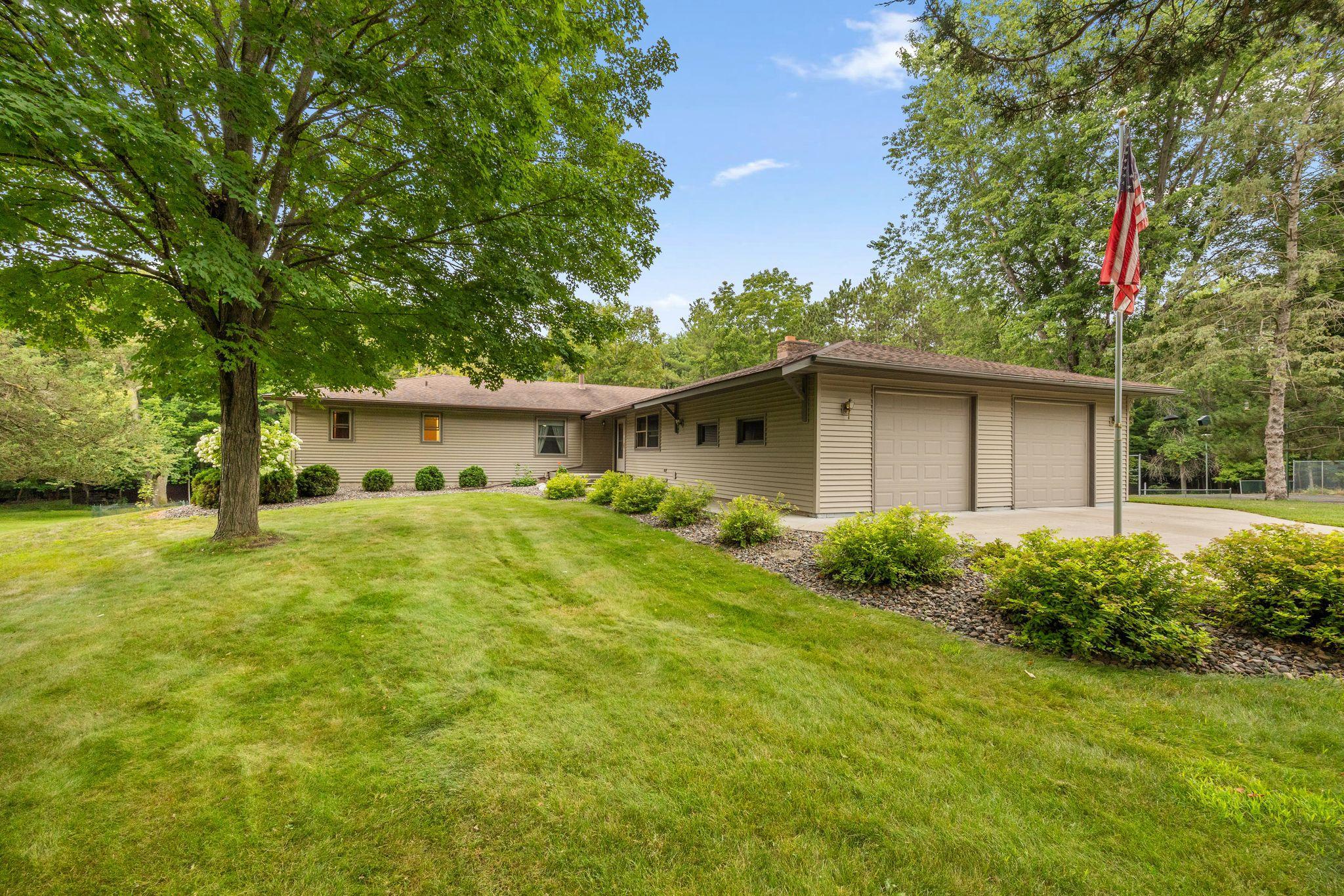 1st image of 32050 Park Trl, Center City, MN 55012 | MLS# 7129835