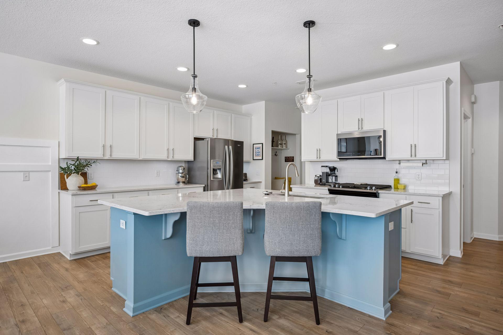 2nd image of 7152 Walnut Grove Ln N, Maple Grove, MN 55311 | MLS# 7129855