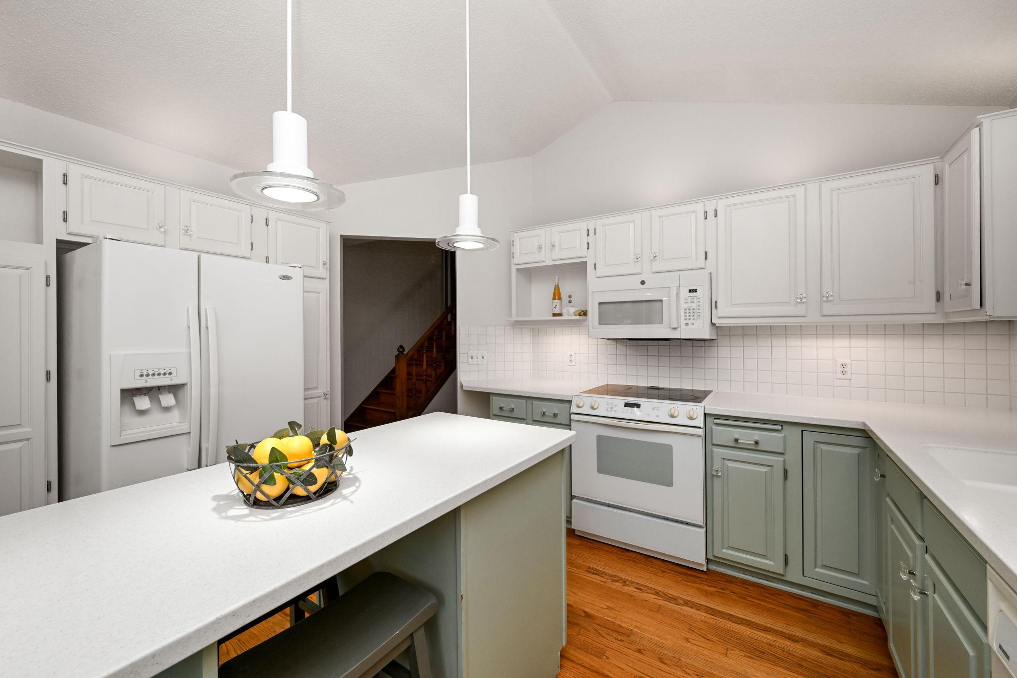 4th image of 14624 Hanover Ln, Apple Valley, MN 55124 | MLS# 7129860