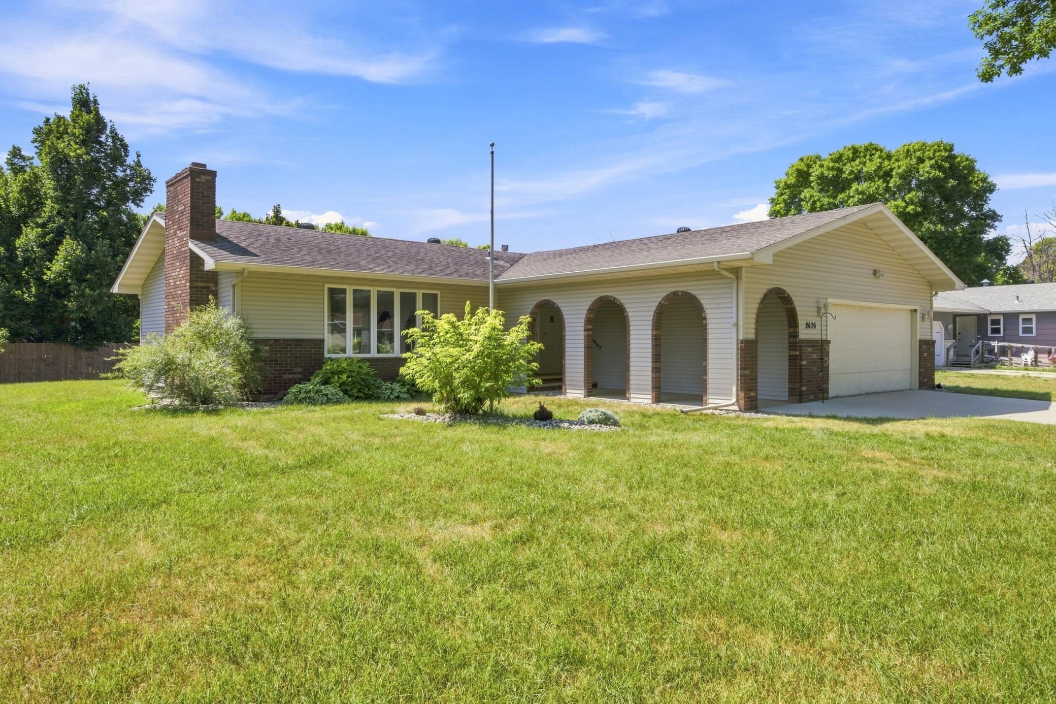 2nd image of 2626 Eastgate Dr S, Fargo, ND 58103 | MLS# 7129862