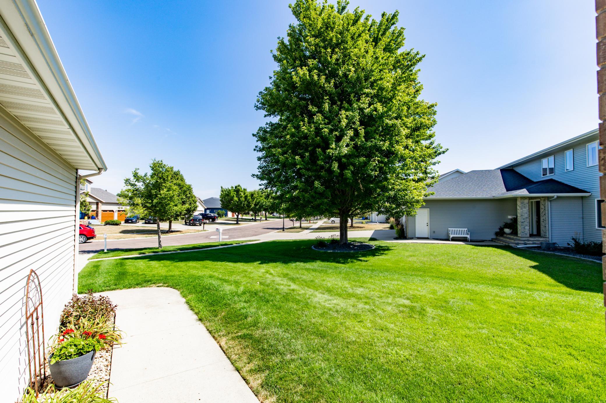 3rd image of 1206 47Th Ave N, Fargo, ND 58102 | MLS# 7129912