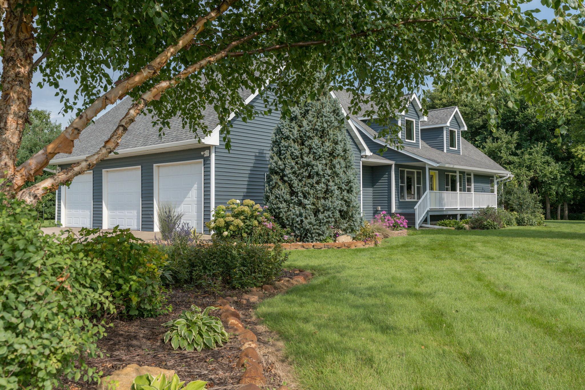 1st image of 18500 510th Ave, Lake Crystal, MN 56055 | MLS# 7129937