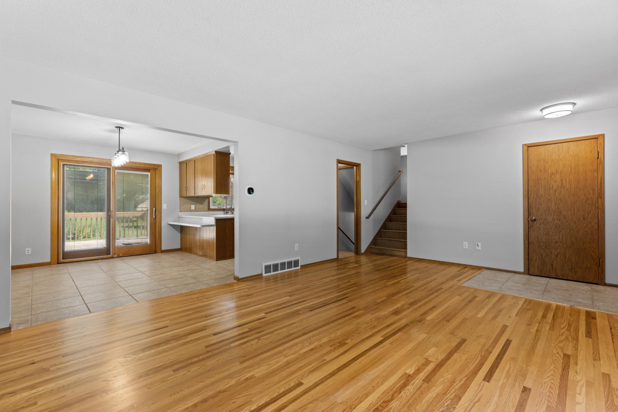 3rd image of 807 26Th St Nw, Rochester, MN 55901 | MLS# 7129949
