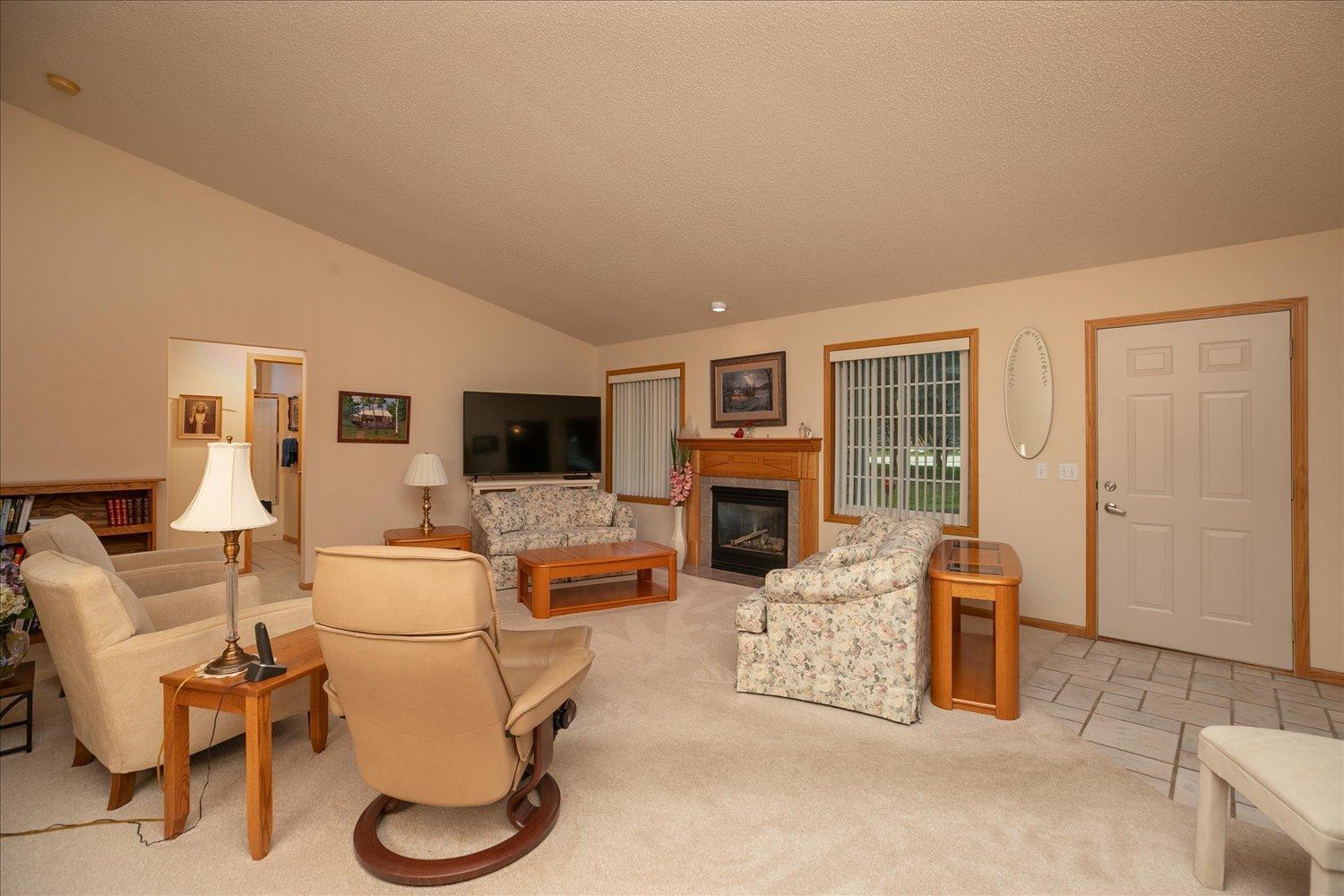 5th image of 1895 Waterford Pl Sw, Rochester, MN 55902 | MLS# 7129966