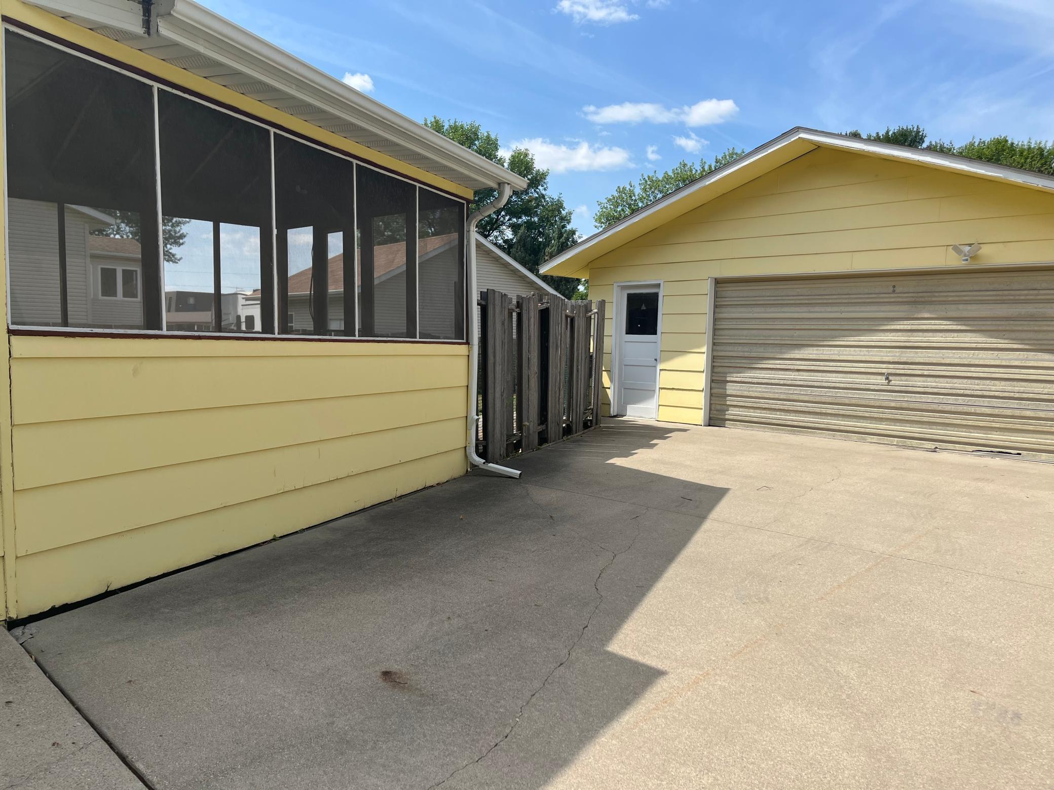 17th image of 1919 23rd St S, Fargo, ND 58103 | MLS# 7130012