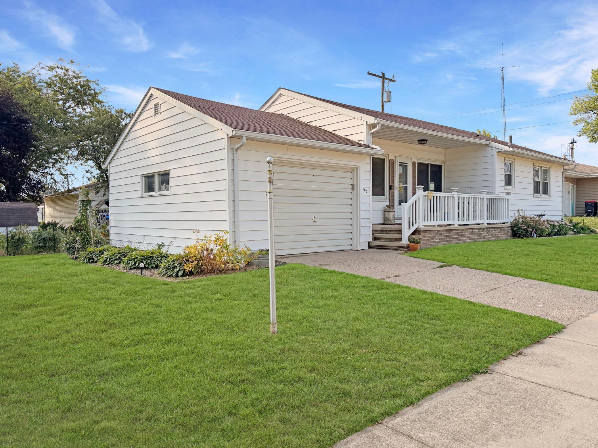 48th image of 106 N Baldwin St, Ghent, MN 56239 | MLS# 7130017