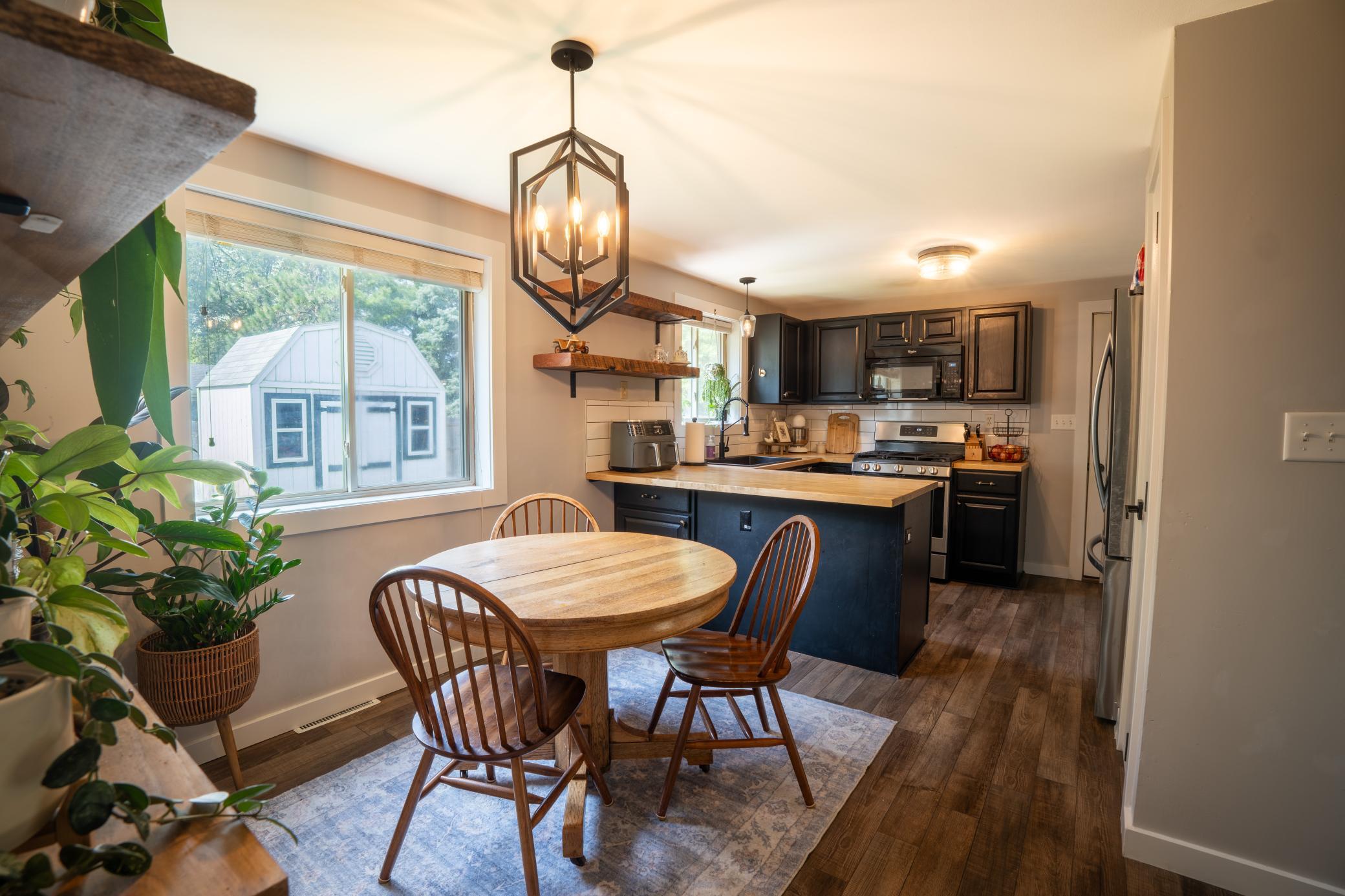 5th image of 1908 E Golf Course Rd Ne, Alexandria, MN 56308 | MLS# 7130022