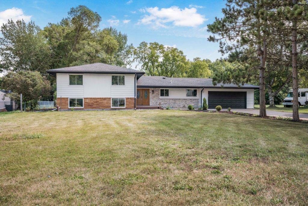 2nd image of 2958 Vanderbie St, Saint Paul, MN 55117 | MLS# 7130083