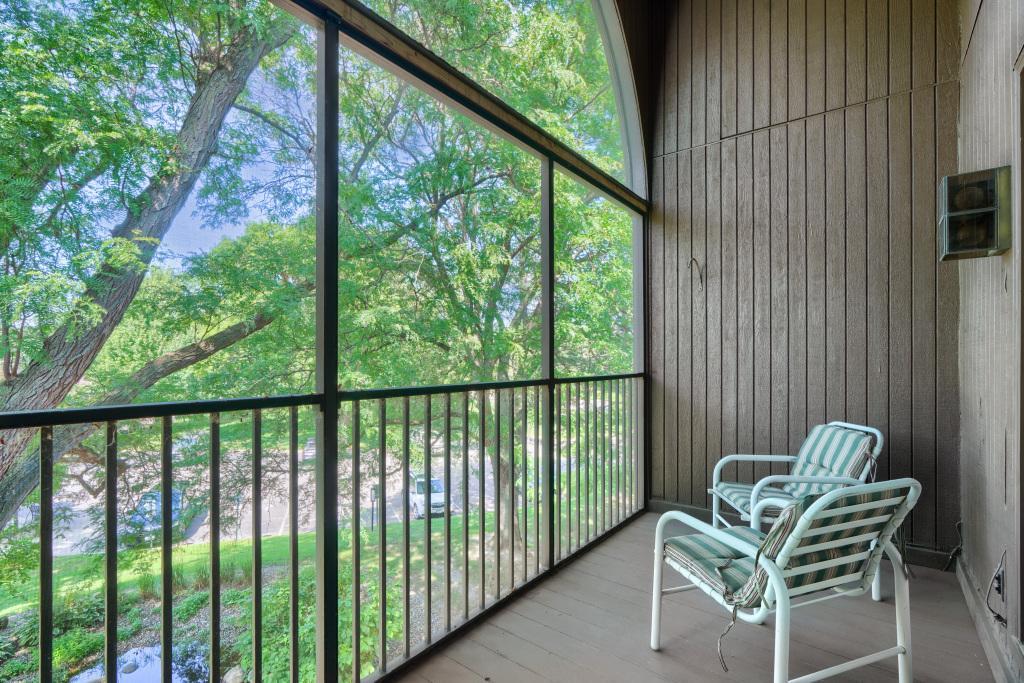 4th image of 9600 Portland Ave S #317, Bloomington, MN 55420 | MLS# 7130086