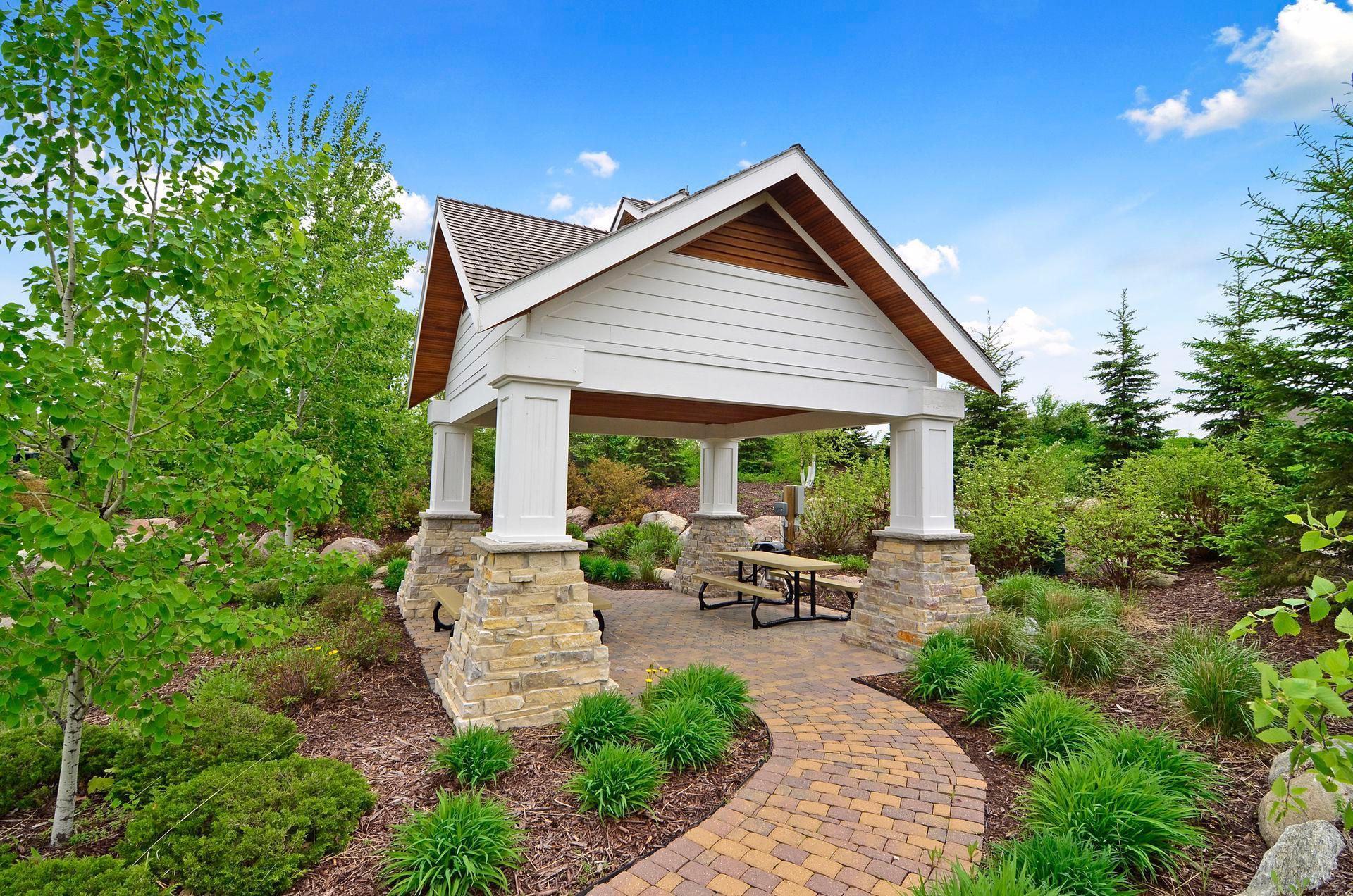 55th image of 10053 Trails End Rd, Chanhassen, MN 55317 | MLS# 7130110