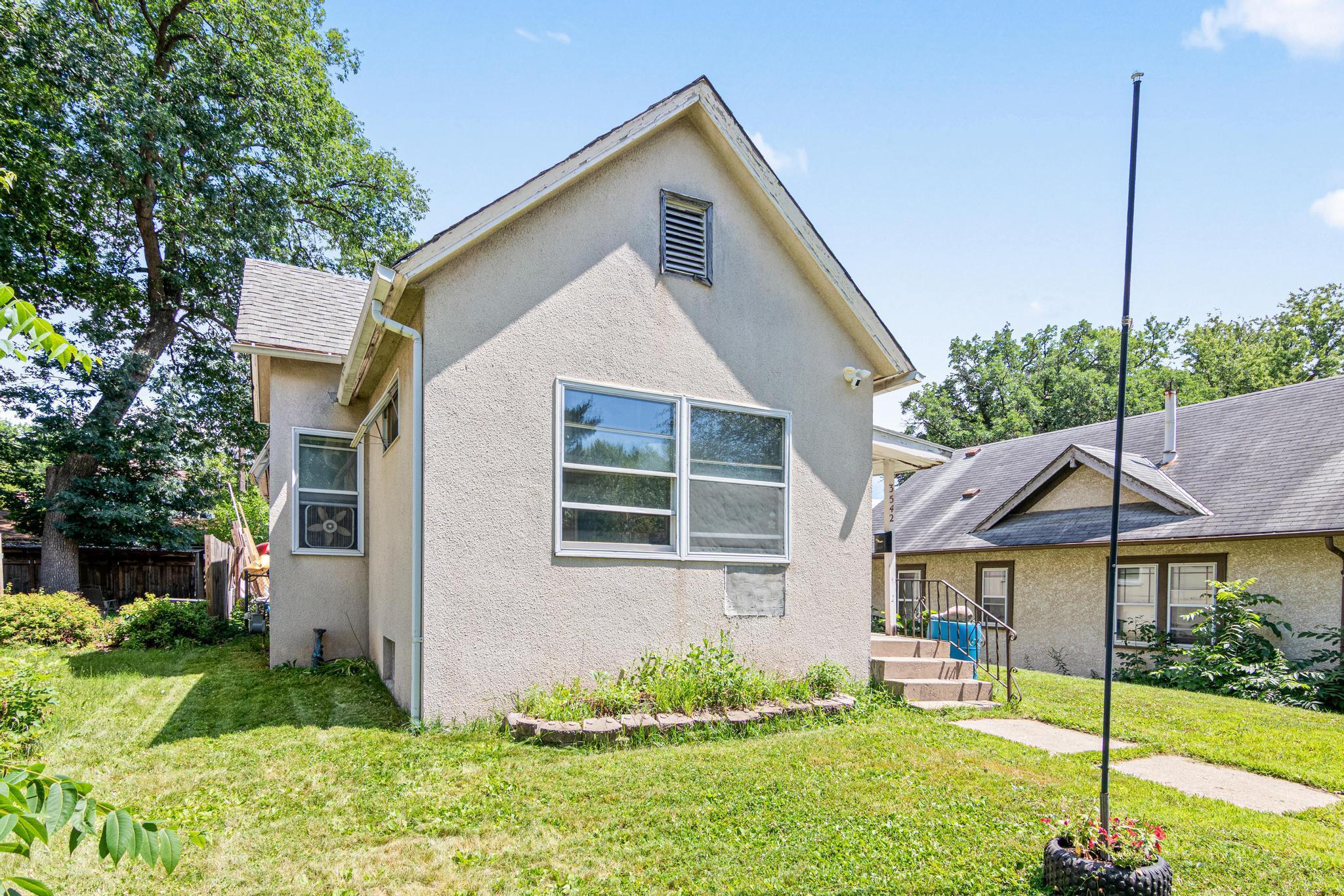 18th image of 3542 Aldrich Ave N, Minneapolis, MN 55412 | MLS# 7130184