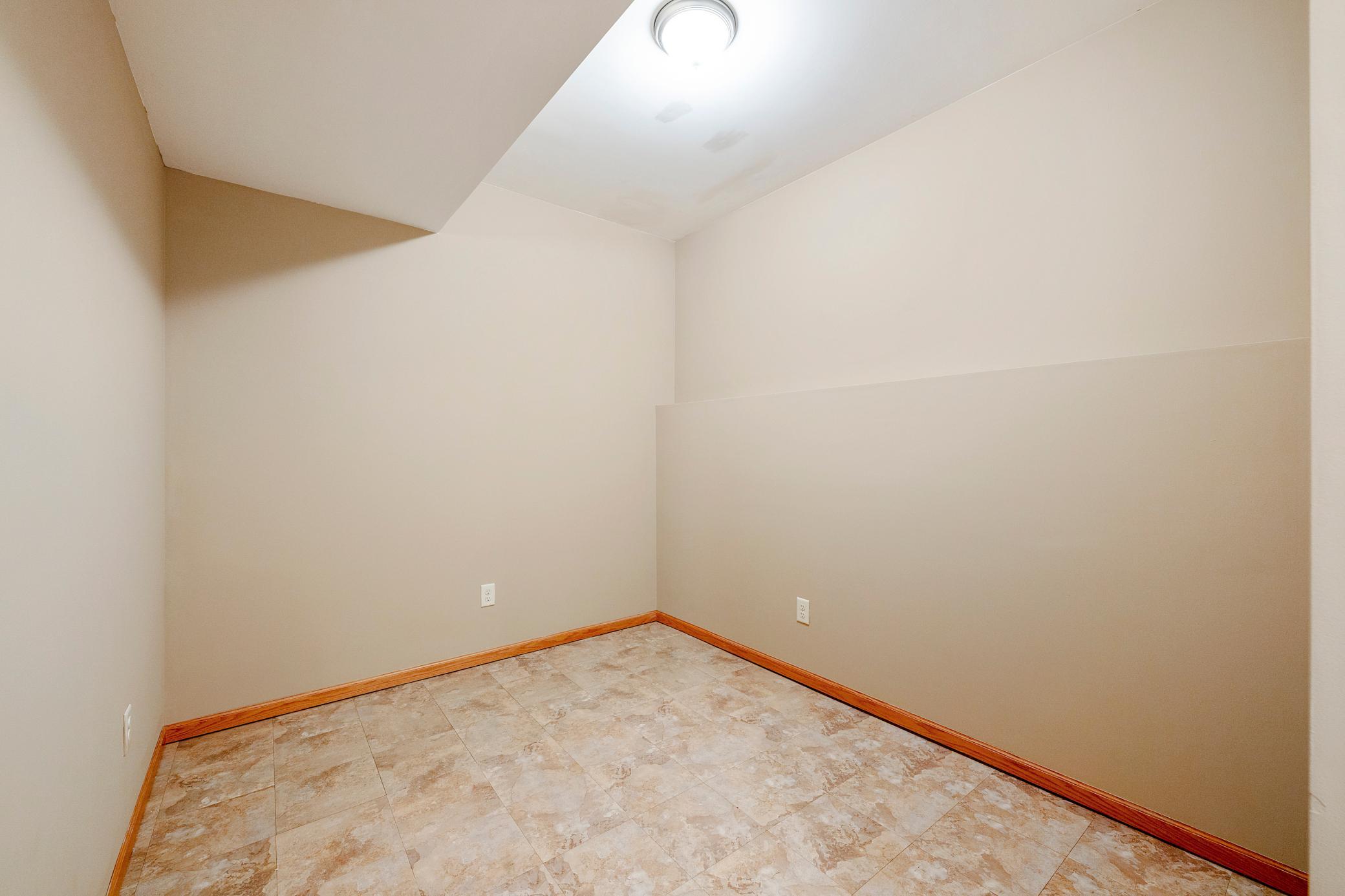 46th image of 1774 Fox Run, Shakopee, MN 55379 | MLS# 7130220