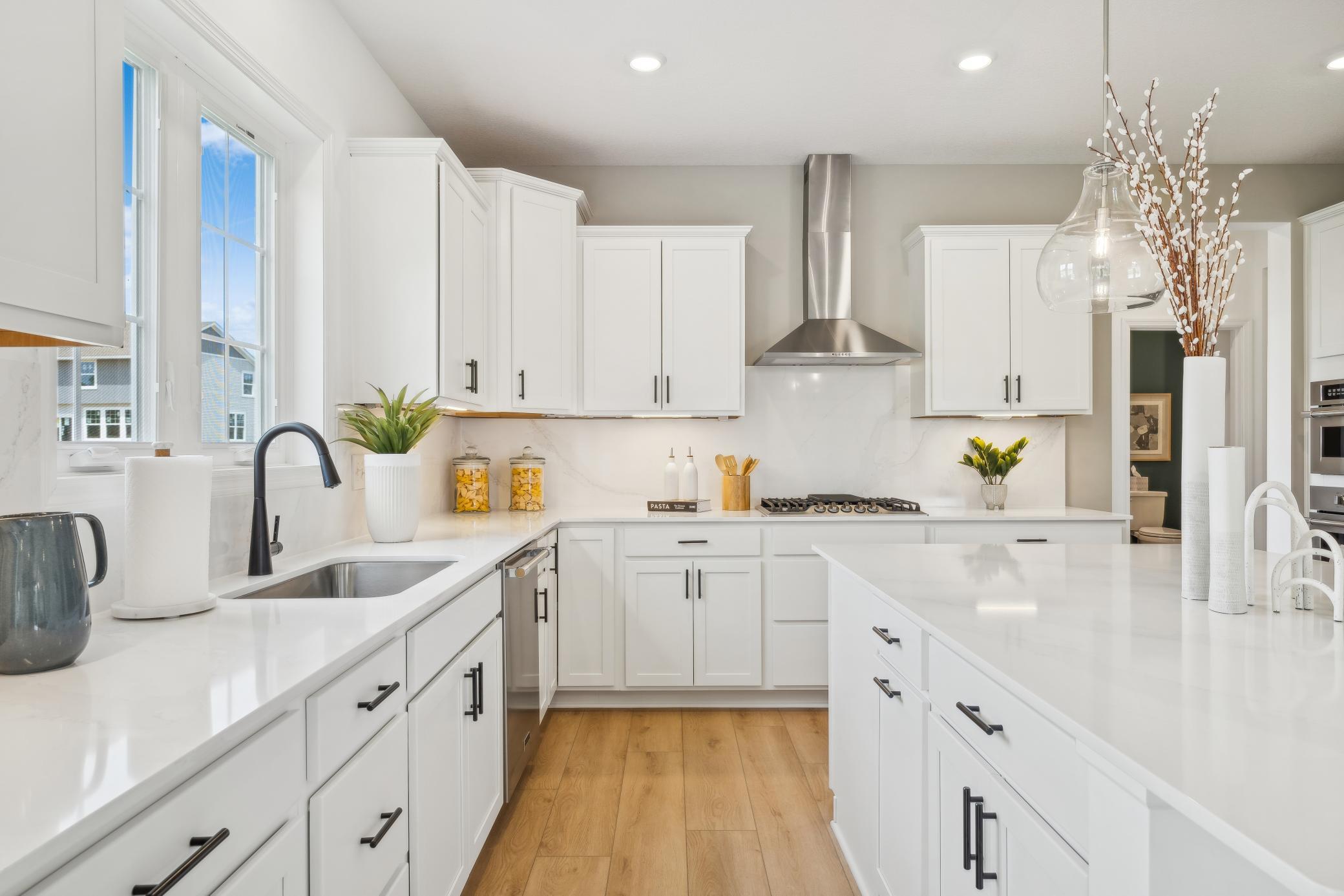 3rd image of 5061 Long Pointe Dr, Saint Paul, MN 55129 | MLS# 7130267
