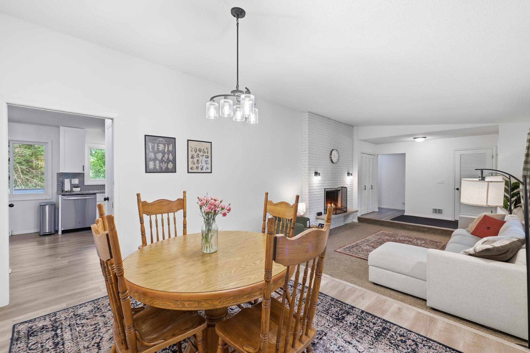 5th image of 135 Sabra Ct, Apple Valley, MN 55124 | MLS# 7130274