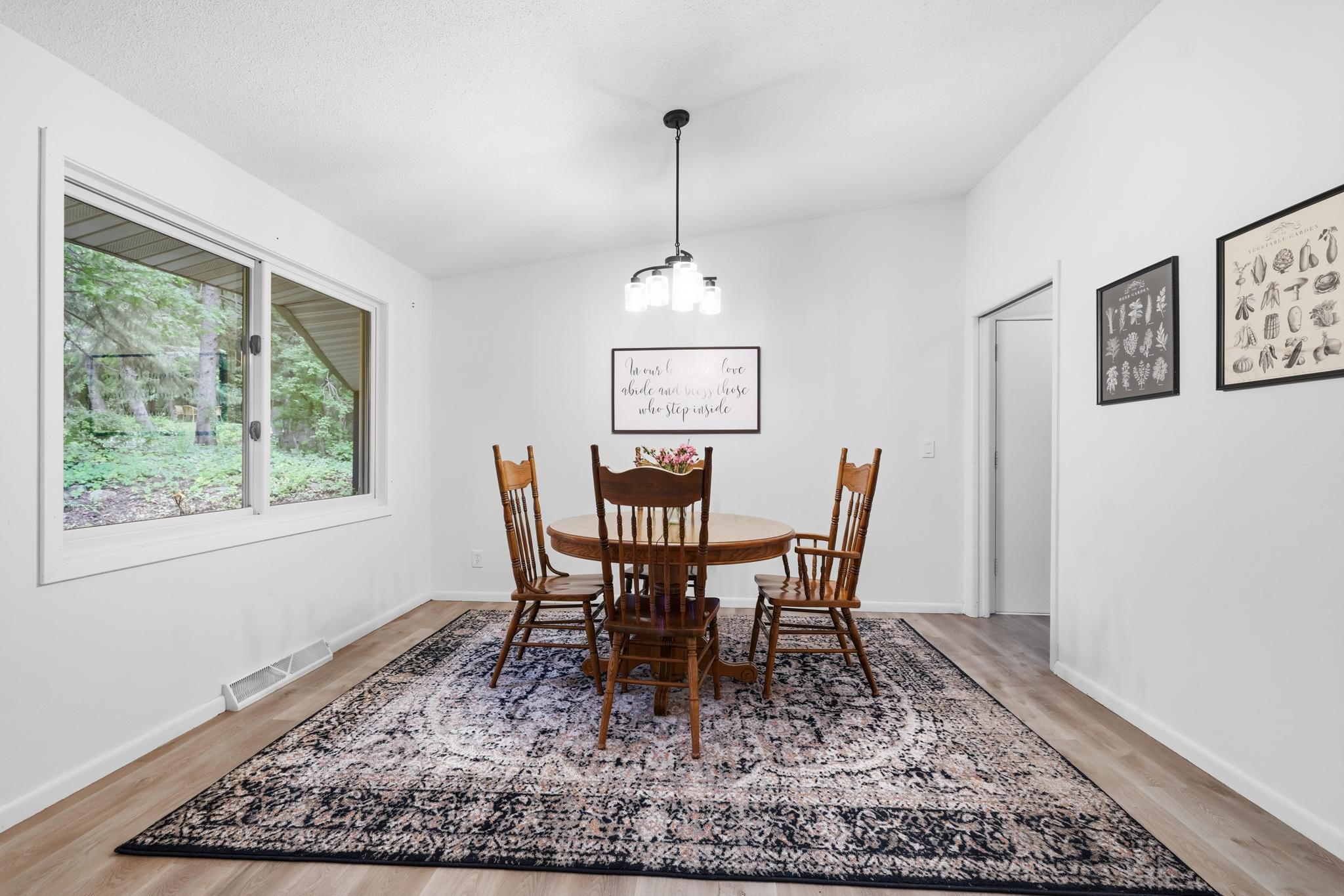 4th image of 135 Sabra Ct, Apple Valley, MN 55124 | MLS# 7130274