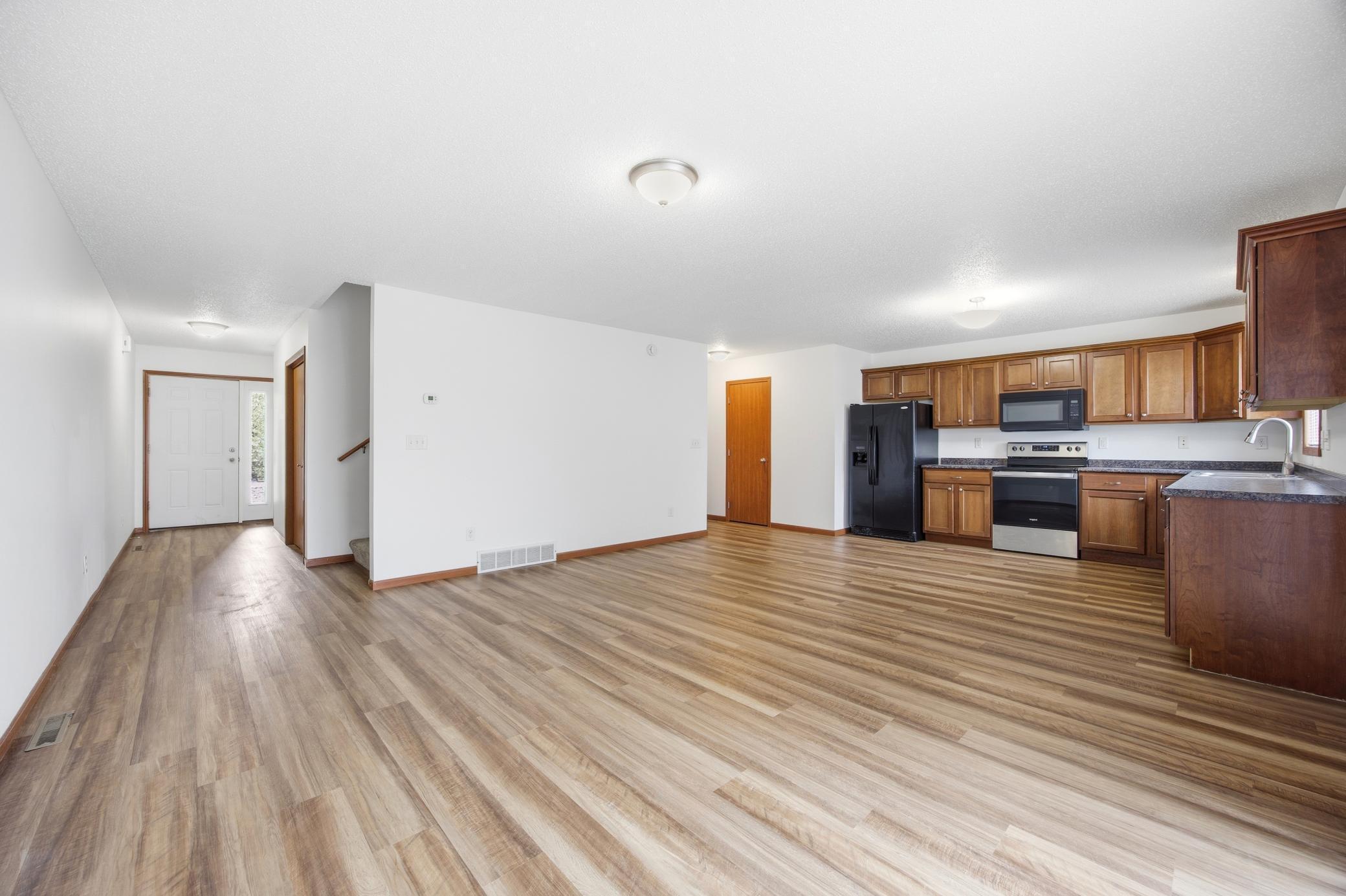3rd image of 4257 Estate Dr S, Fargo, ND 58104 | MLS# 7130346