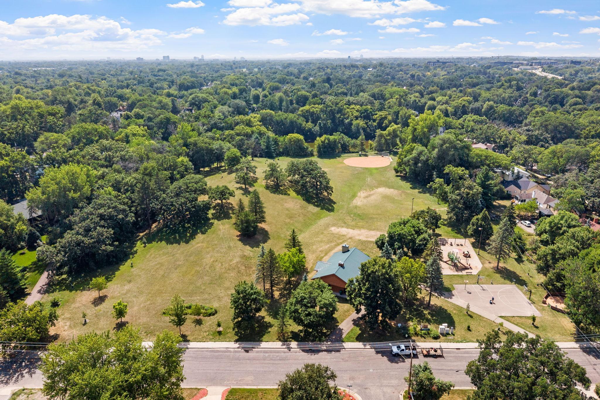 47th image of 4236 Quentin Ave, Minneapolis, MN 55416 | MLS# 7130369