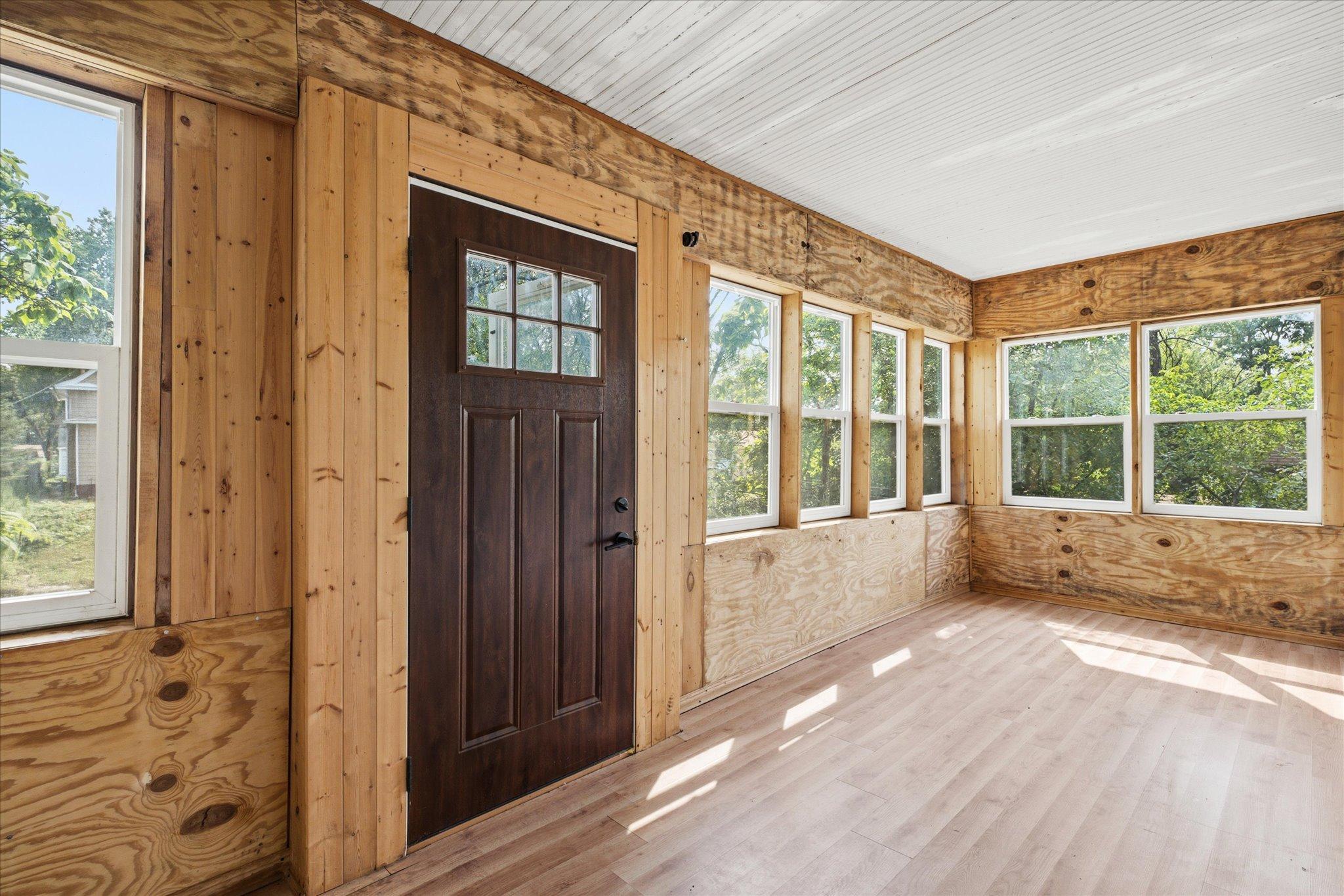 5th image of 1565 7Th St E, Saint Paul, MN 55106 | MLS# 7130380