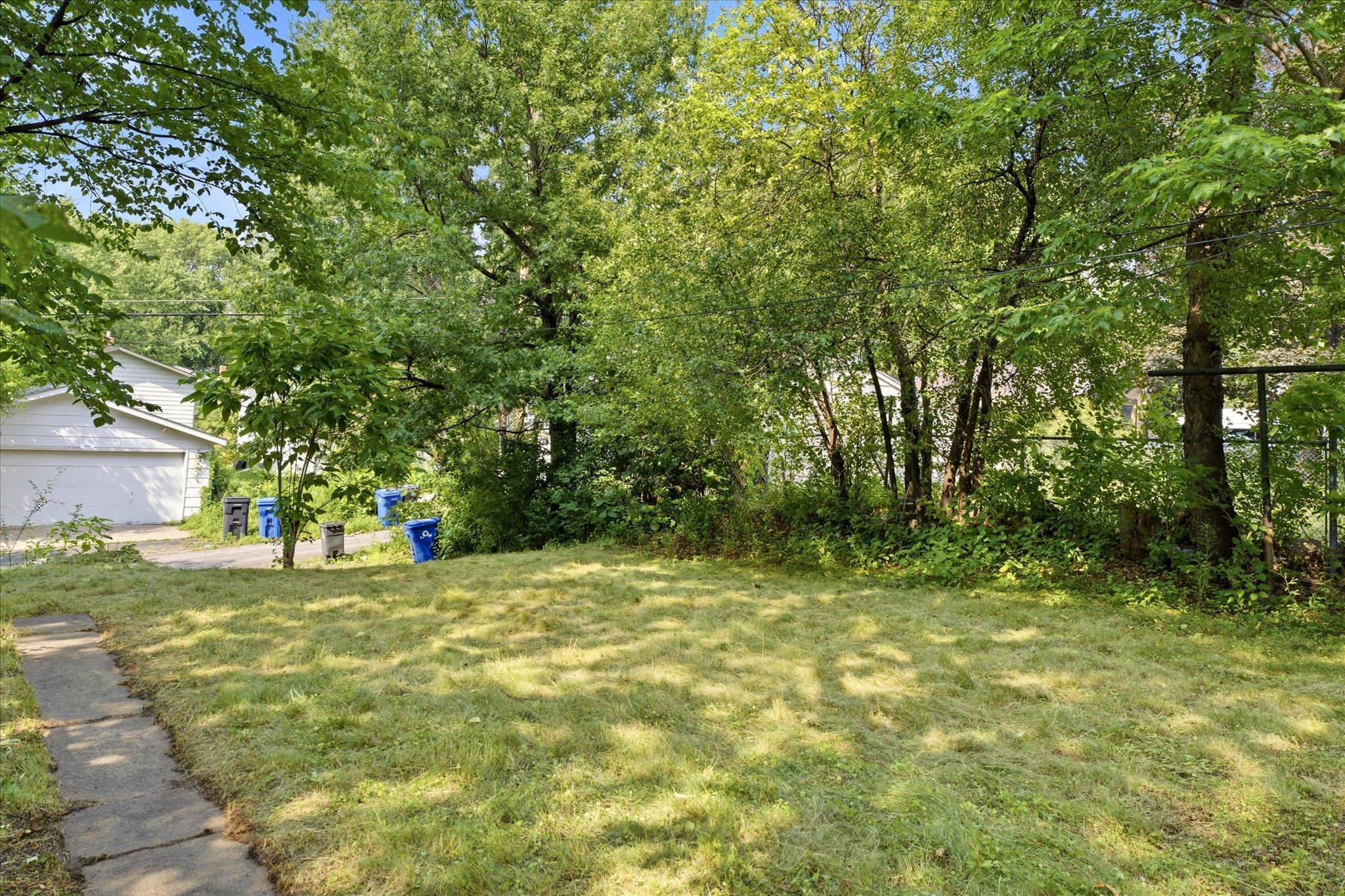 4th image of 1565 7Th St E, Saint Paul, MN 55106 | MLS# 7130380