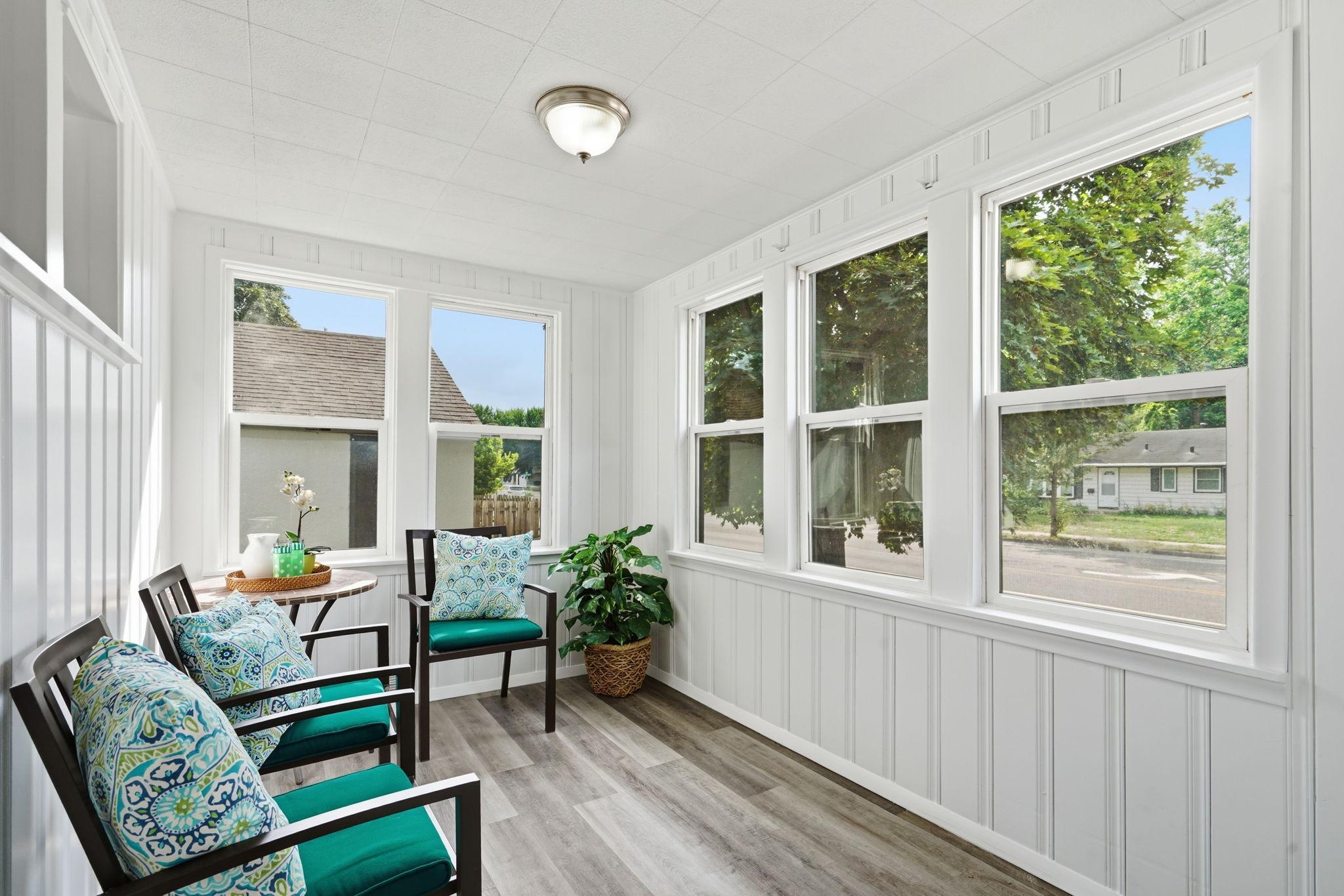 2nd image of 4500 Ewing Ave N, Minneapolis, MN 55422 | MLS# 7130463