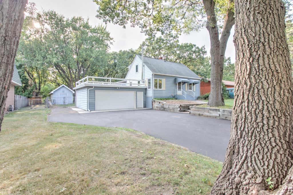 1st image of 7846 Long Lake Rd, Saint Paul, MN 55112 | MLS# 7130464