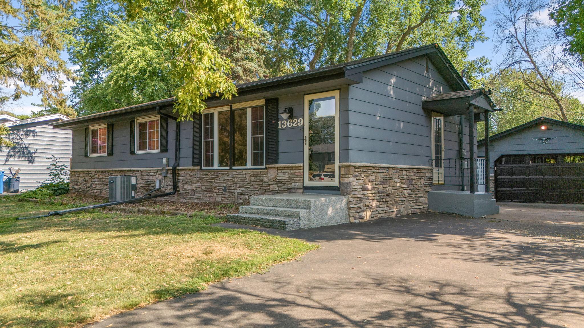 2nd image of 13629 Nagell Cir, Maple Grove, MN 55311 | MLS# 7130472