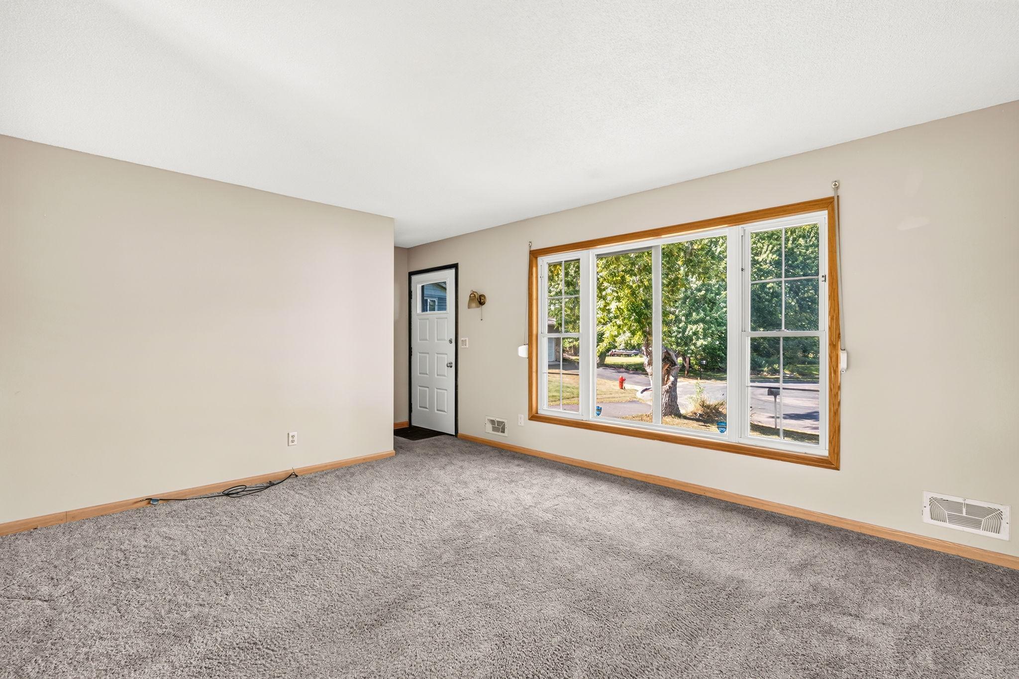5th image of 13629 Nagell Cir, Maple Grove, MN 55311 | MLS# 7130472