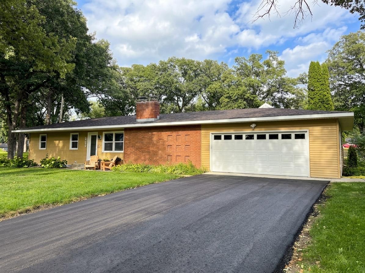 2nd image of 1427 Lori Ave, Detroit Lakes, MN 56501 | MLS# 7130487