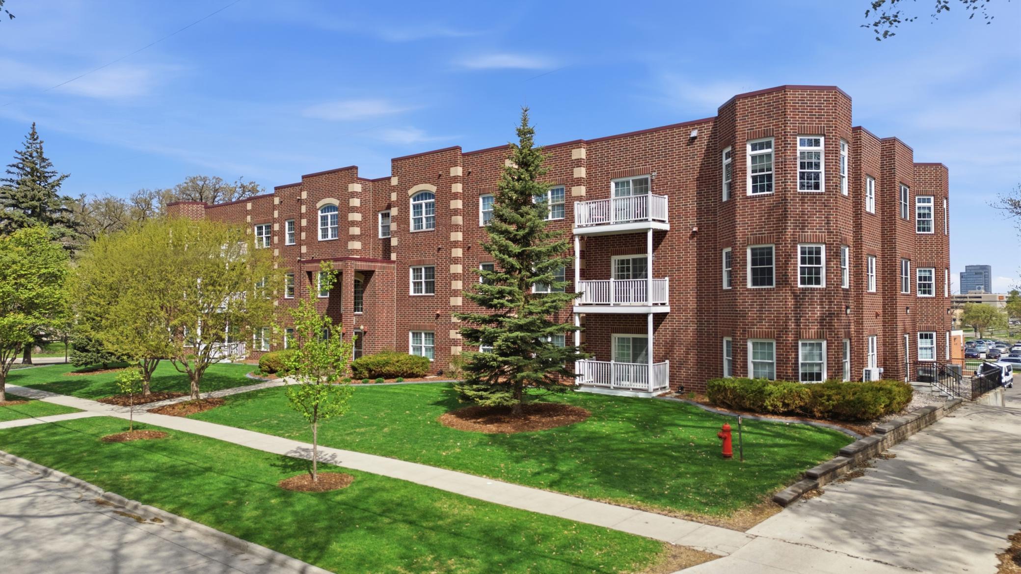 1st image of 385 7th Ave S #Unit 104, Fargo, ND 58103 | MLS# 7130546