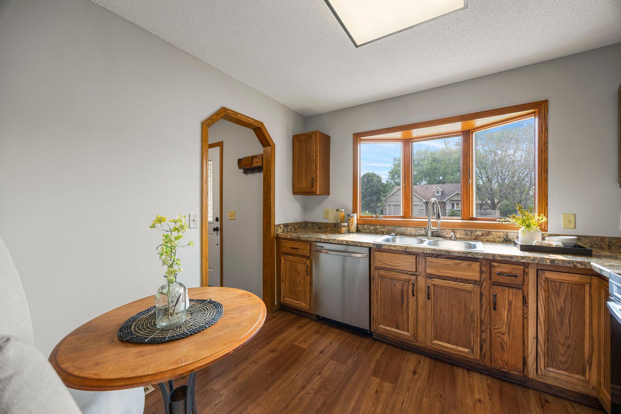 5th image of 5700 Deer Trl E, Saint Paul, MN 55126 | MLS# 7130547