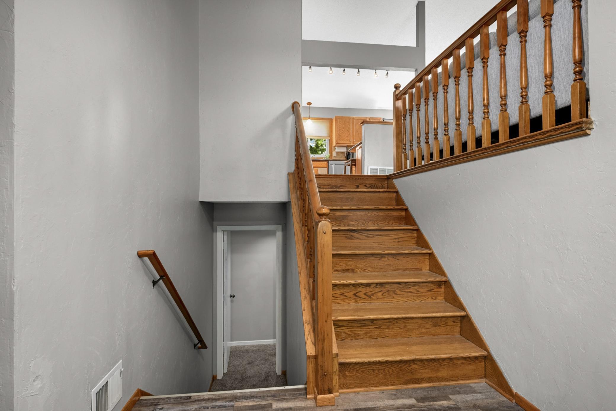 5th image of 4089 Pennsylvania Ave, Saint Paul, MN 55123 | MLS# 7130549
