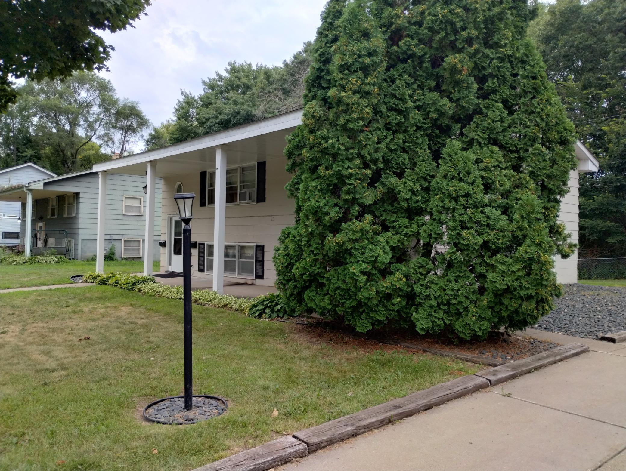 3rd image of 1655 Mcafee St, Saint Paul, MN 55106 | MLS# 7130554