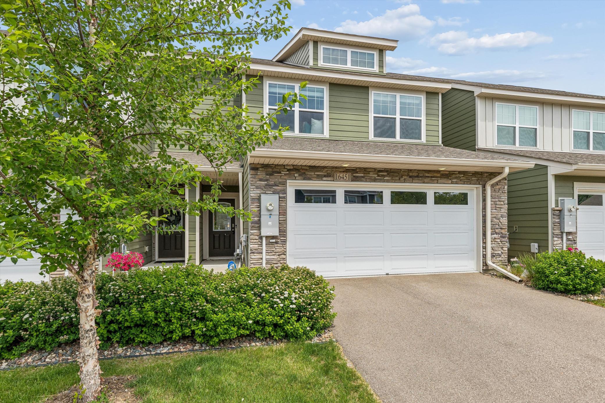 2nd image of 16451 Jaffna Pl, Lakeville, MN 55044 | MLS# 7130560