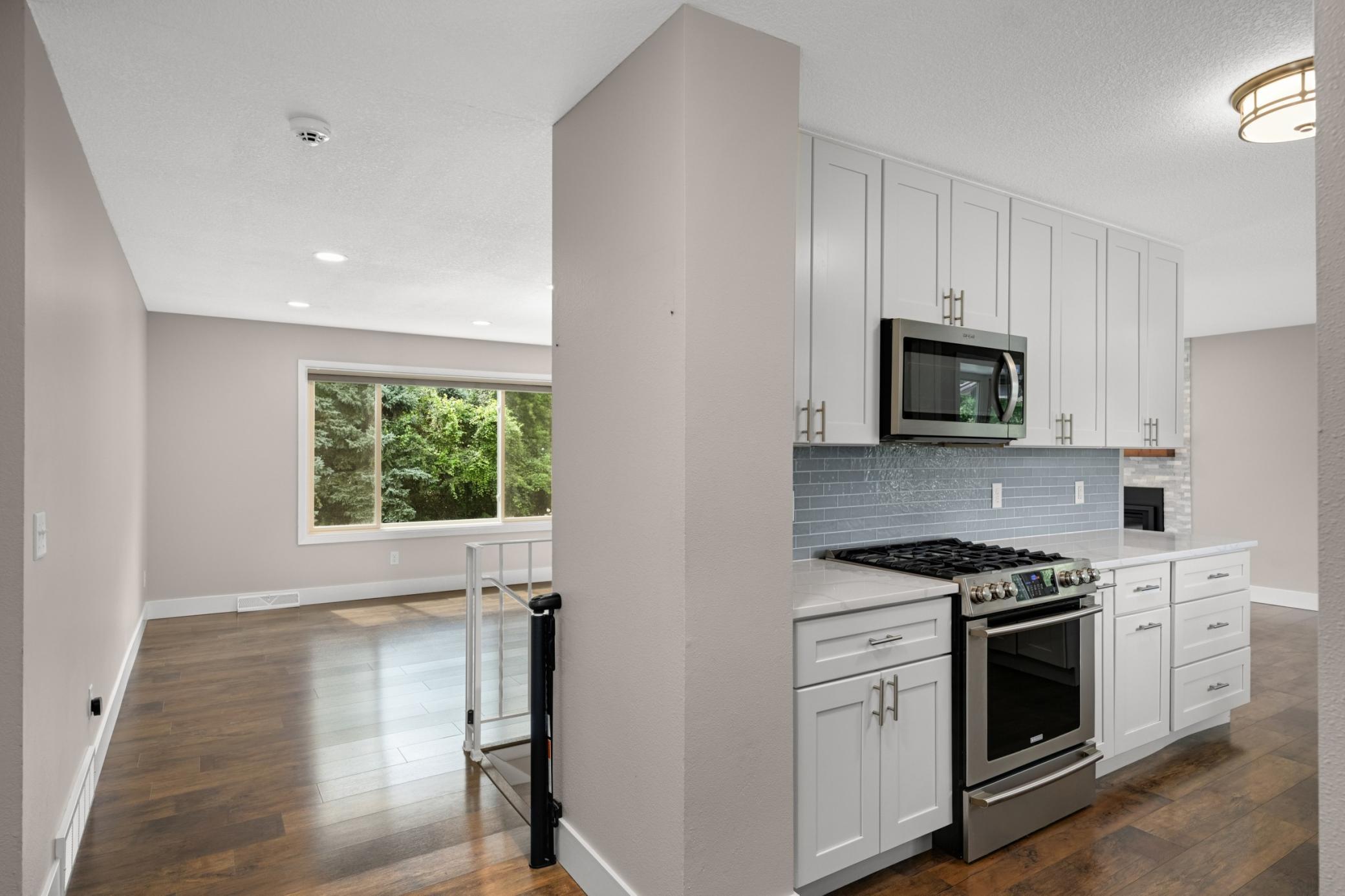 5th image of 13712 E Wellington Crescent, Burnsville, MN 55337 | MLS# 7130561