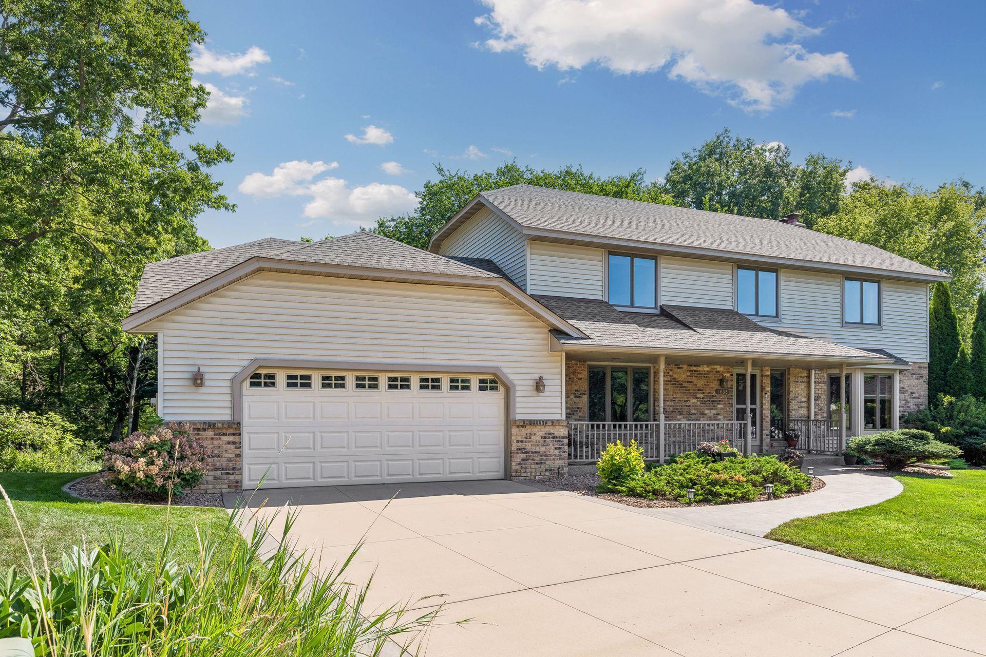 1st image of 1635 Mallard Cir, Saint Paul, MN 55122 | MLS# 7130563