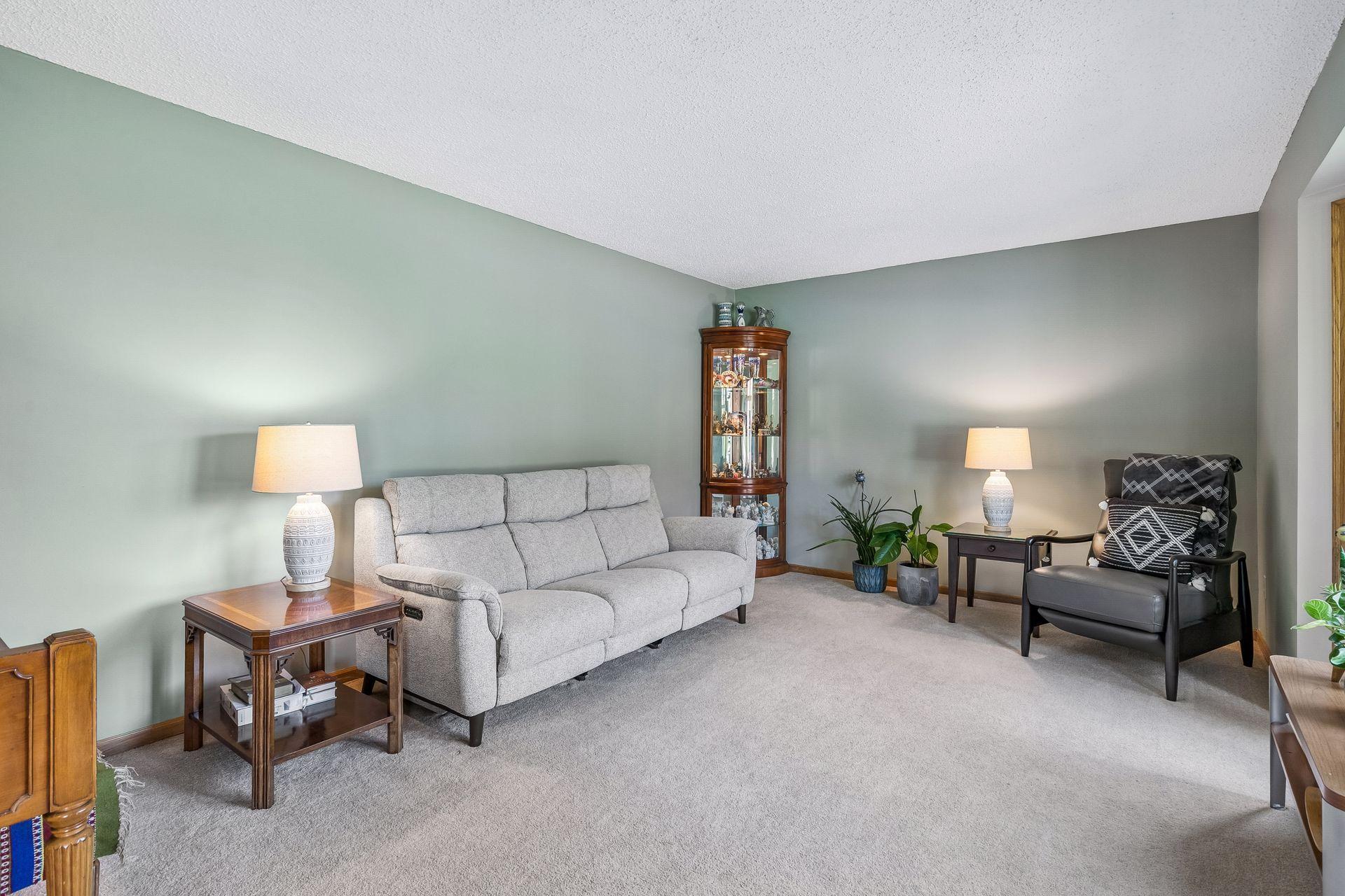 4th image of 1635 Mallard Cir, Saint Paul, MN 55122 | MLS# 7130563