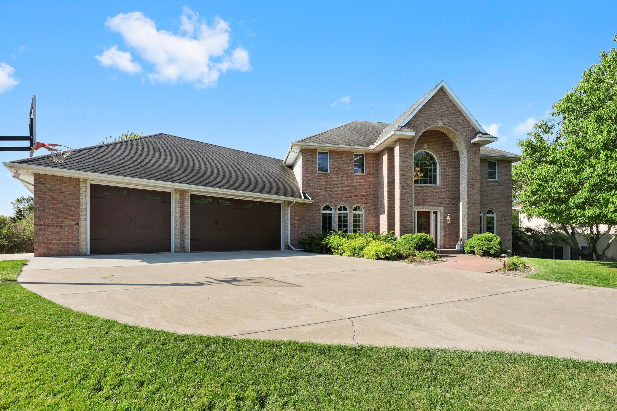 2nd image of 1908 25th St S, Saint Cloud, MN 56301 | MLS# 7130574