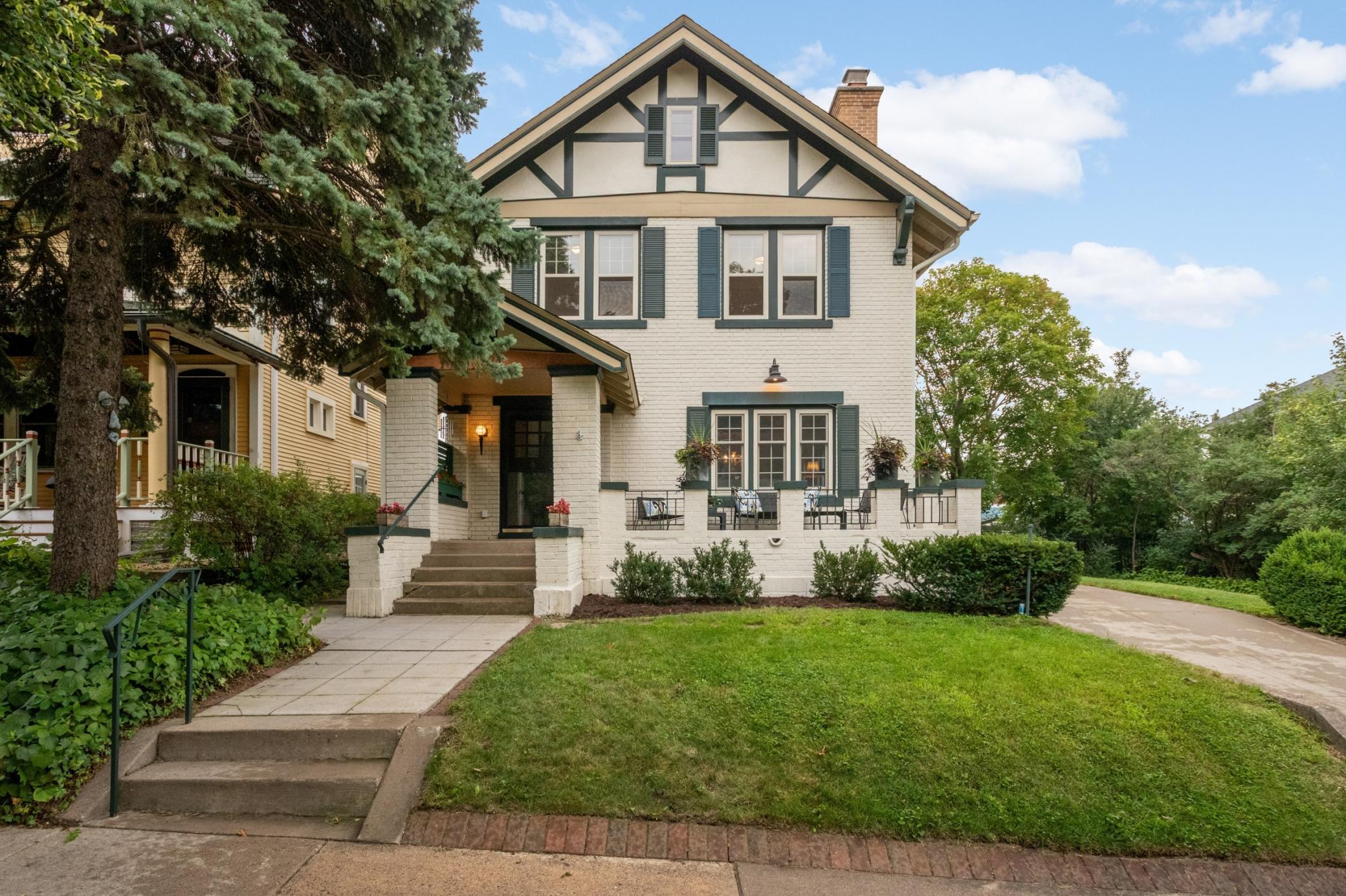 1st image of 904 Osceola Ave, Saint Paul, MN 55105 | MLS# 7130623