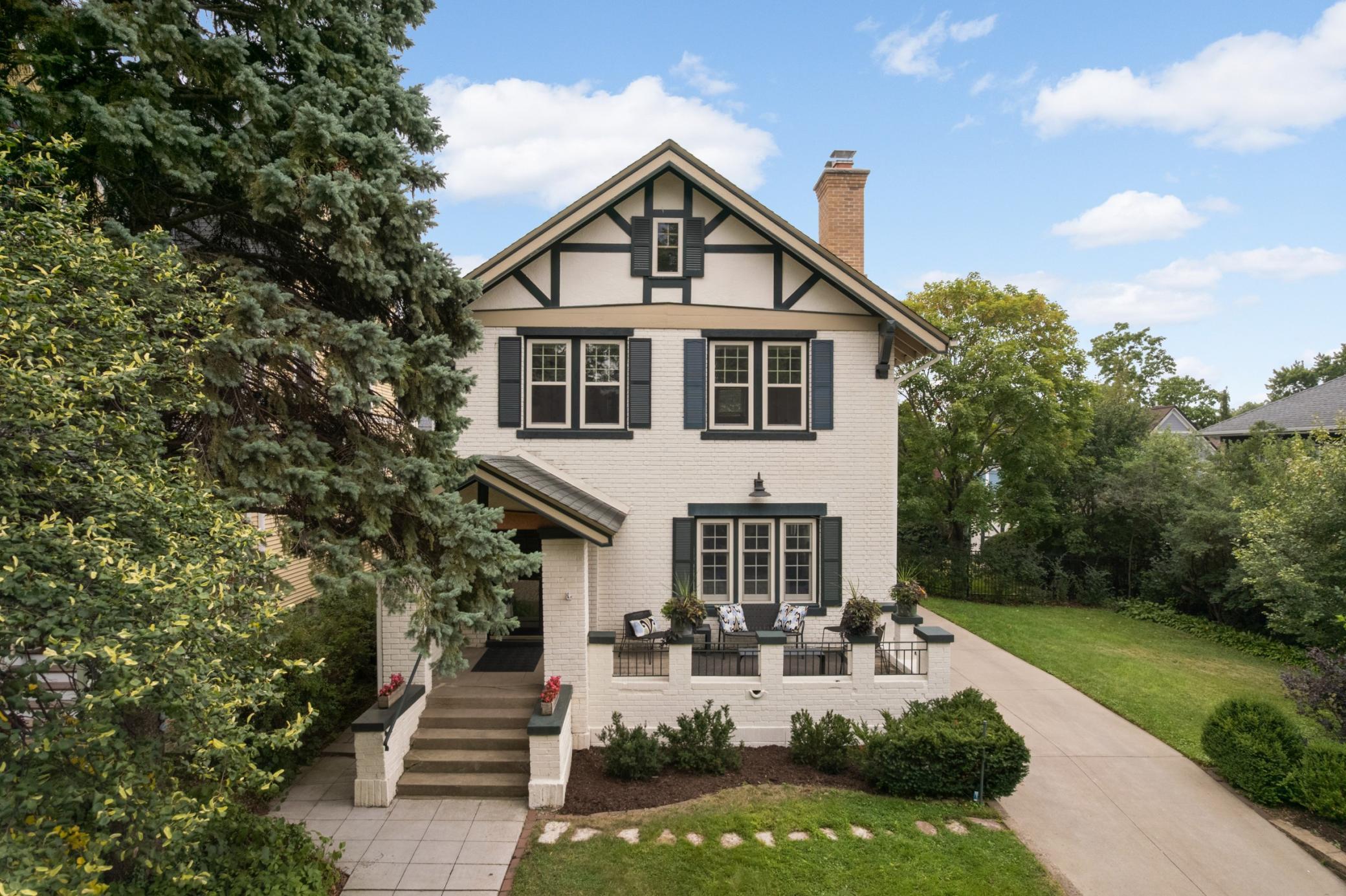1st image of 904 Osceola Ave, Saint Paul, MN 55105 | MLS# 7130623