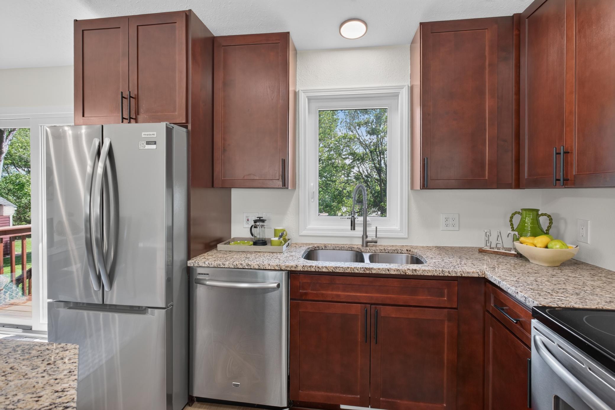 4th image of 6266 Rivlyn Ave Nw, Anoka, MN 55303 | MLS# 7130629