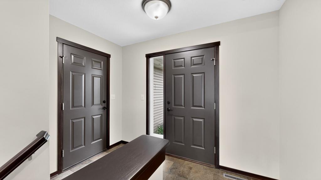 3rd image of 5662 King Arthur Rd Nw, Rochester, MN 55901 | MLS# 7130646