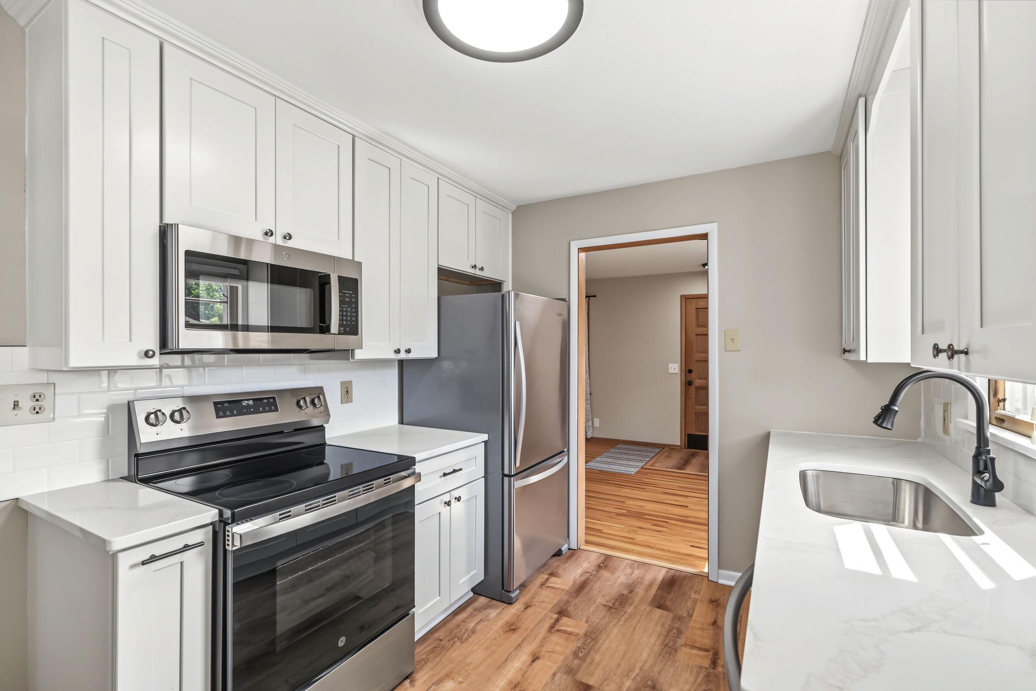 2nd image of 2938 Washburn Cir, Minneapolis, MN 55423 | MLS# 7130667