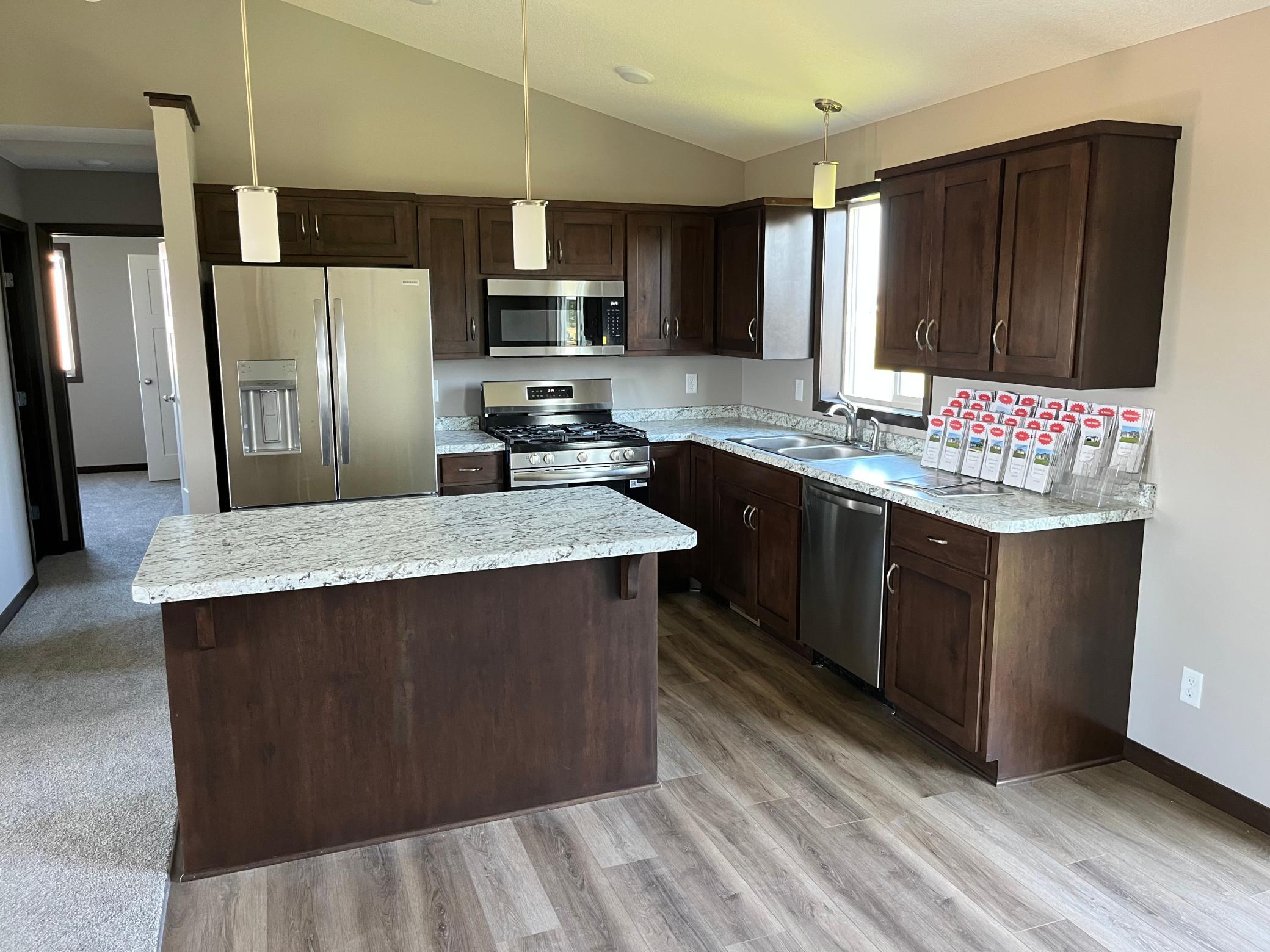2nd image of 1802 Oak Pond Dr Nw, Sauk Rapids, MN 56379 | MLS# 7130673