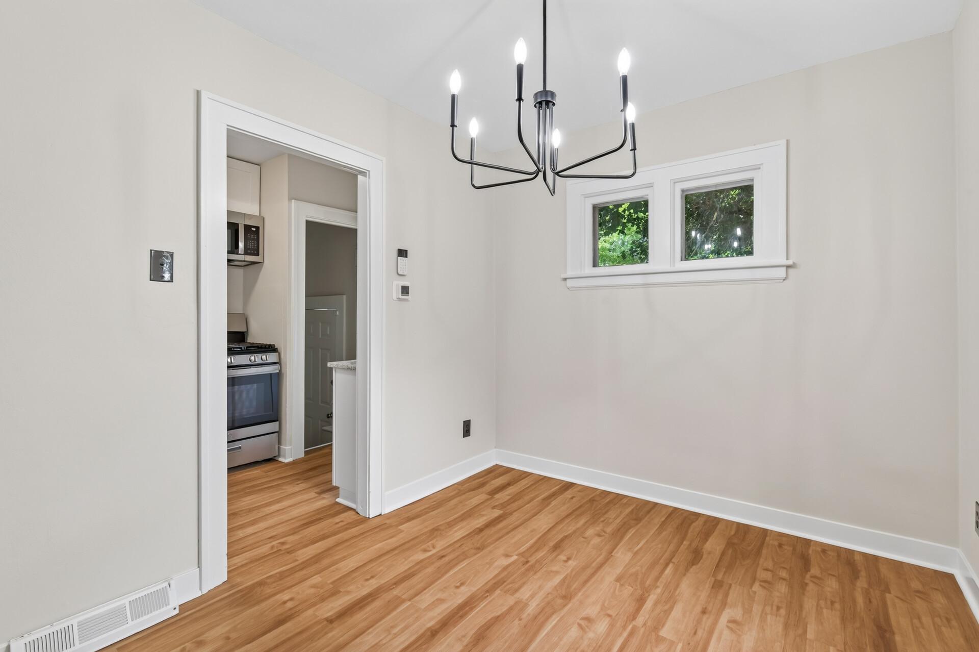 5th image of 3346 Knox Ave N, Minneapolis, MN 55412 | MLS# 7130698